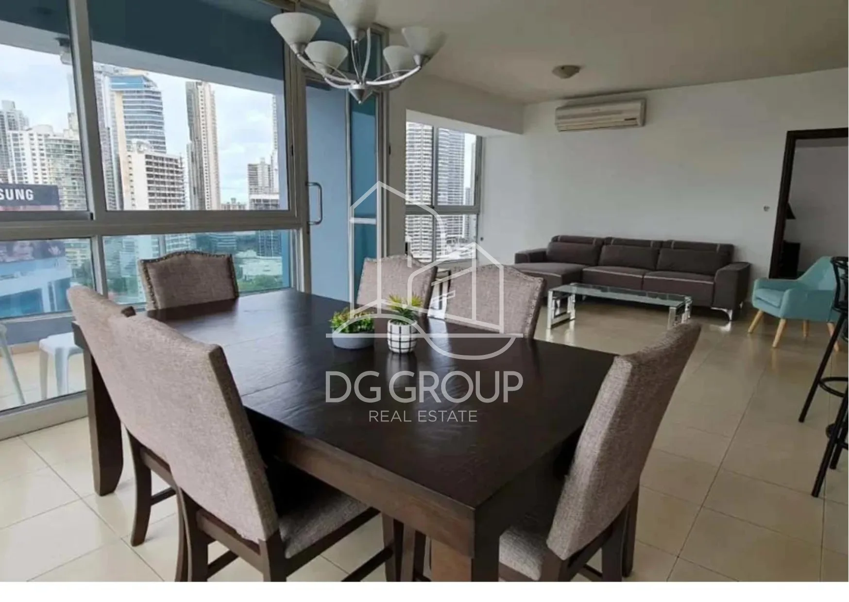 Alquiler de apartamento Avenida Balboa PH Grand Bay en Ciudad de Panamá – 102 m², 1 recámaras – foto 4 de 8