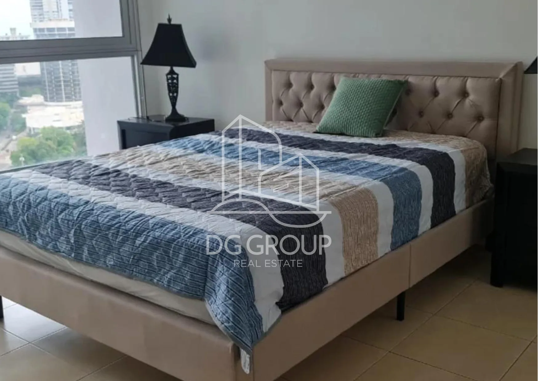 Alquiler de apartamento Avenida Balboa PH Grand Bay en Ciudad de Panamá – 102 m², 1 recámaras – foto 5 de 8