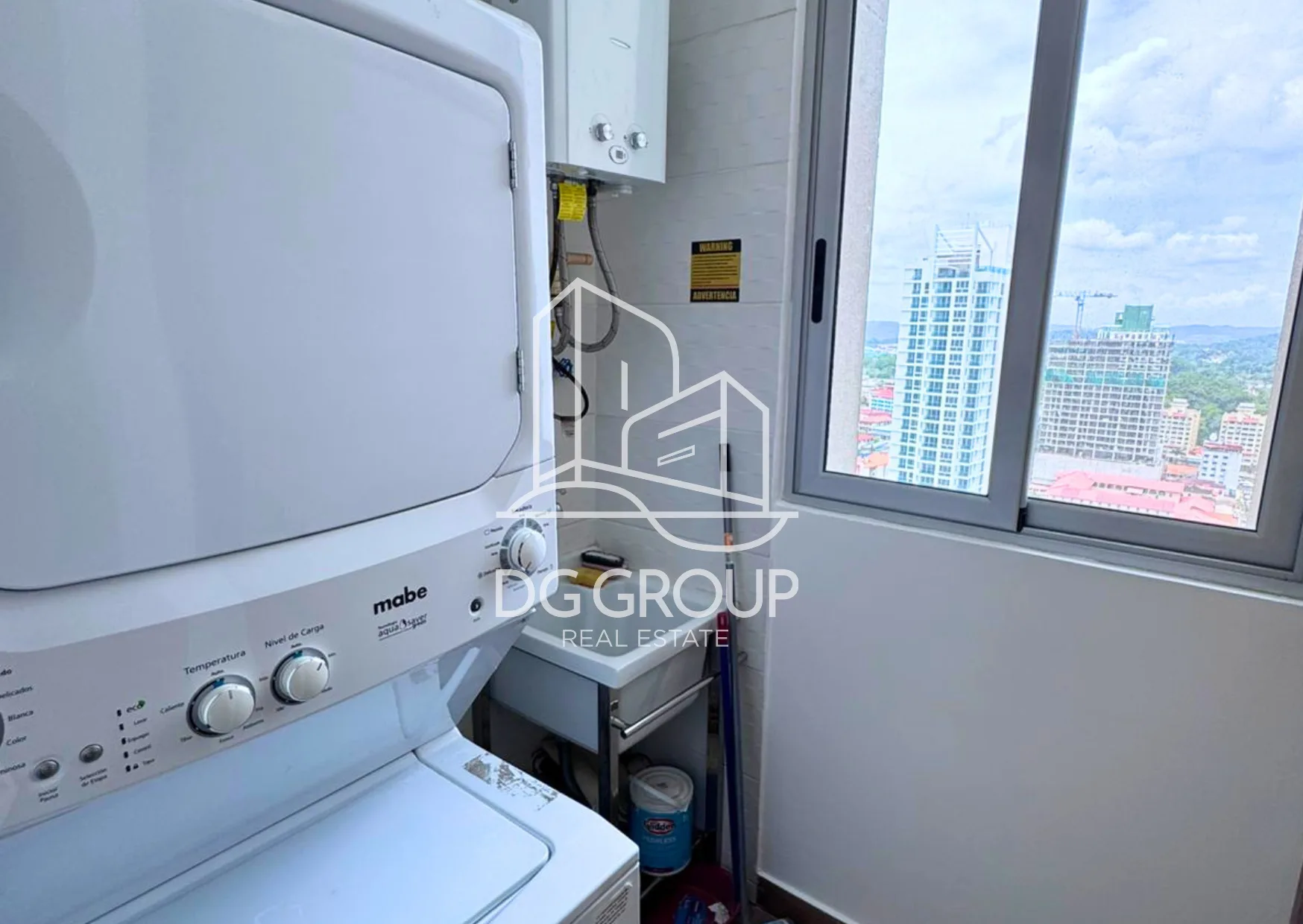Alquiler de apartamento en Avenida Balboa PH Dynasty en Ciudad de Panamá – 98 m², 2 recámaras – foto 3 de 8