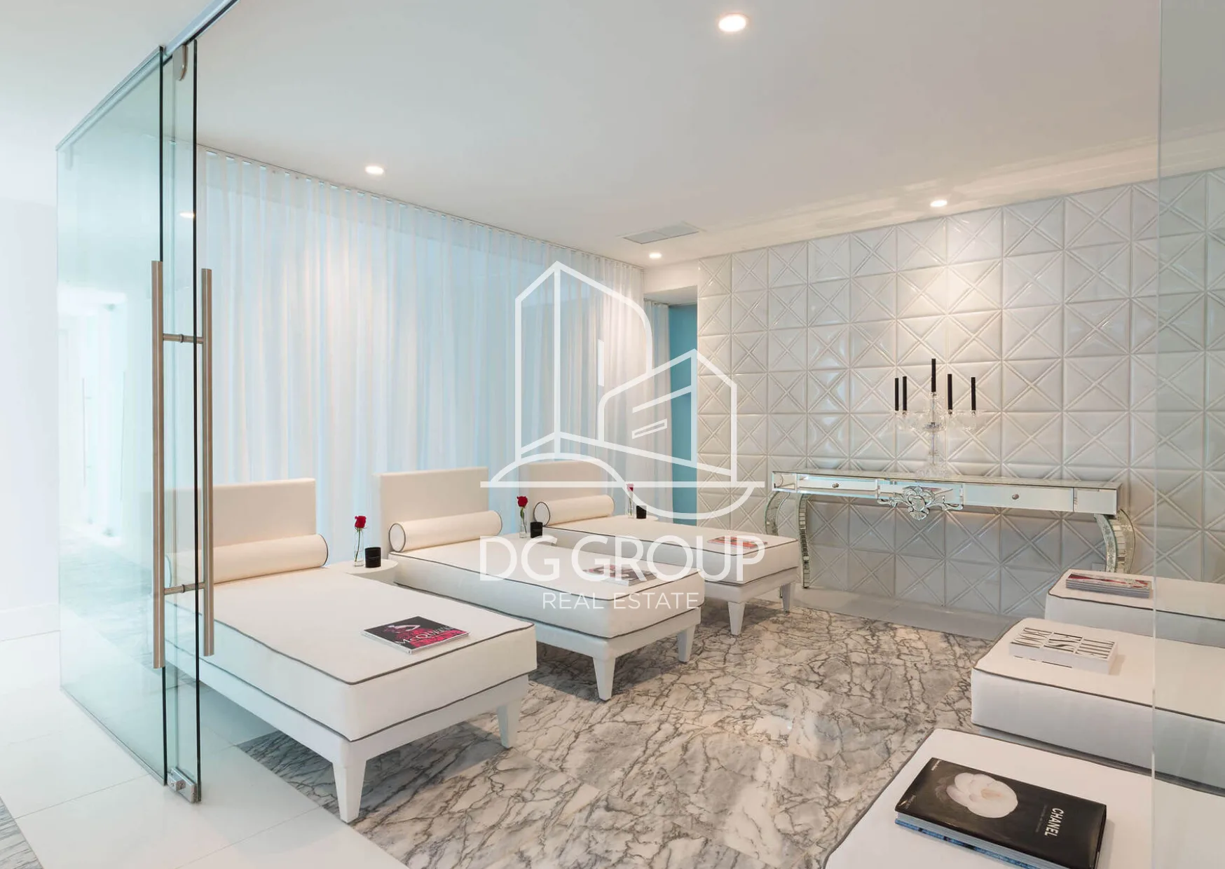 Alquiler de apartamento en Avenida Balboa PH Yoo Panamá en Ciudad de Panamá – 183 m², 2 recámaras – foto 2 de 8