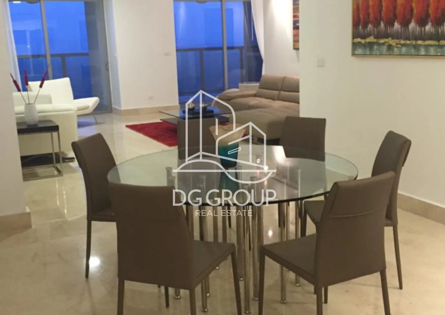 Alquiler de apartamento en Avenida Balboa PH Yoo Panamá en Ciudad de Panamá – 260 m², 3 recámaras – foto 3 de 8