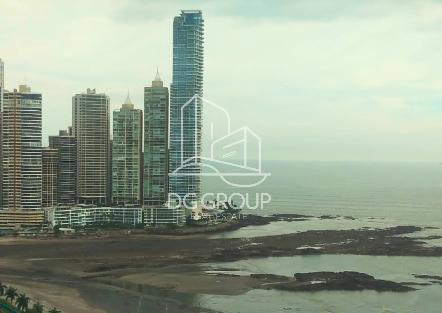 Alquiler de apartamento en Avenida Balboa PH Yoo Panamá en Ciudad de Panamá – 160 m², 2 recámaras – foto 7 de 8