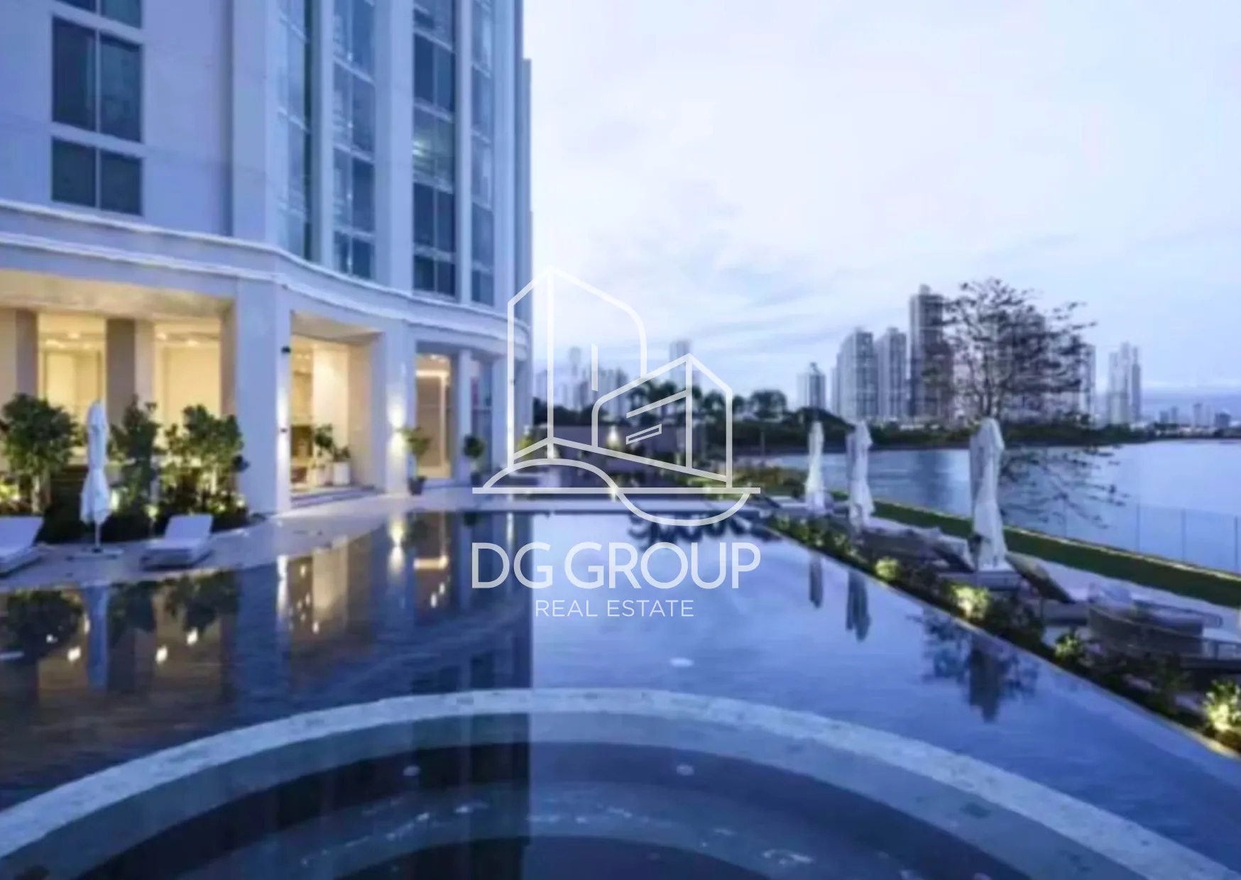 Alquiler de apartamento en Punta Pacífica PH Pacific Point en Ciudad de Panamá – 306 m², 3 recámaras – foto 1 de 8