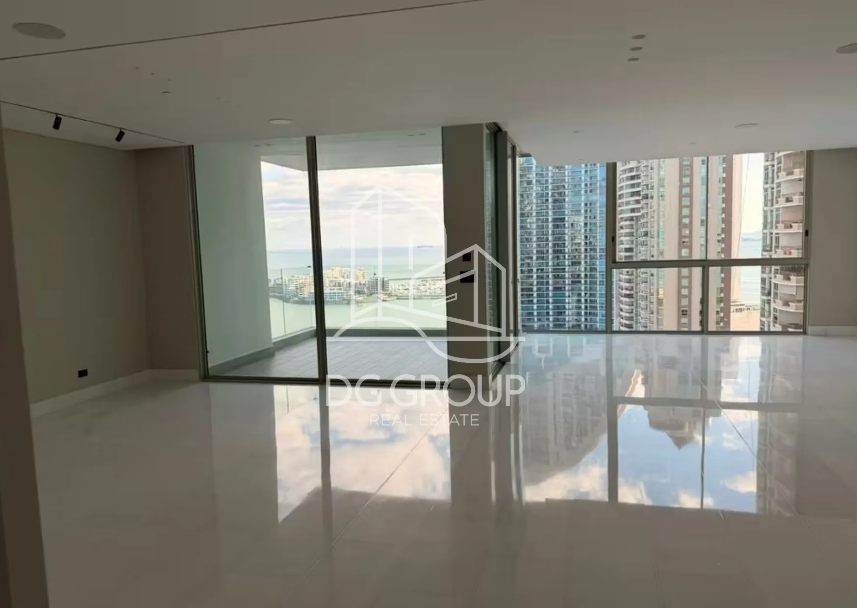 Alquiler de apartamento en Punta Pacífica PH Pacific Point en Ciudad de Panamá – 306 m², 3 recámaras – foto 4 de 8