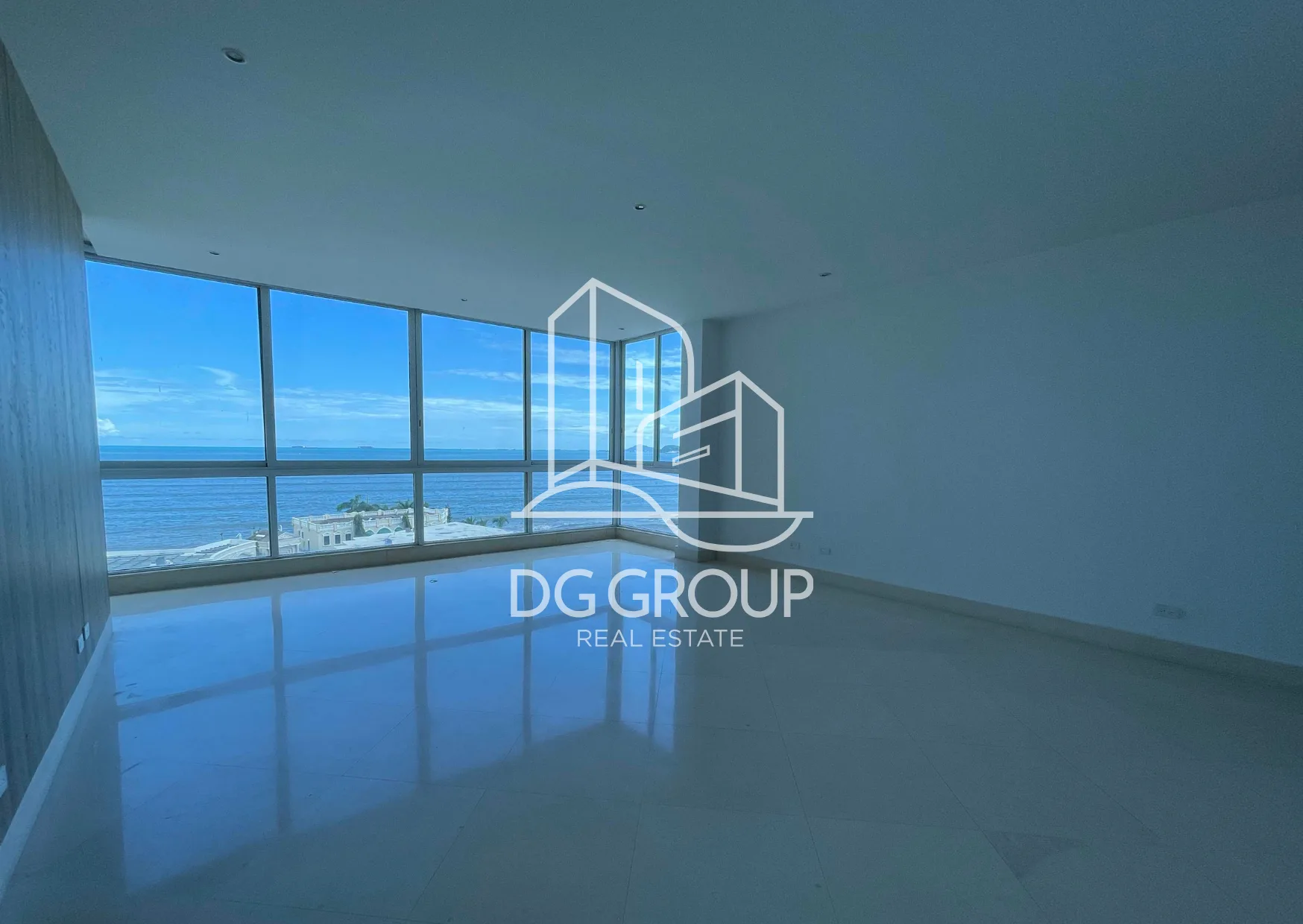 Alquiler de apartamento en Punta Paitilla PH Sea Point en Ciudad de Panamá – 367 m², 3 recámaras – foto 1 de 8