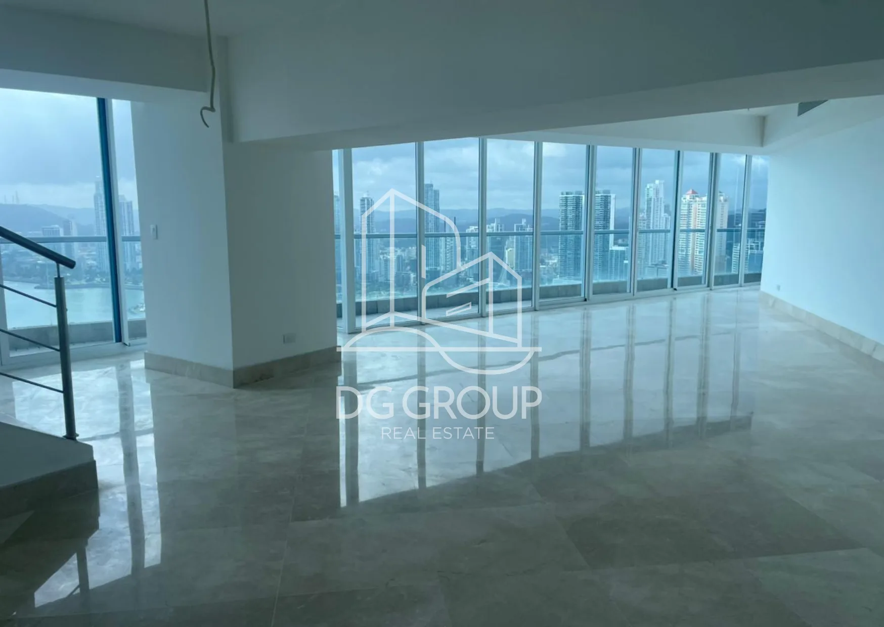 Apartment for Rent in Punta Paitilla, PH The Point in Ciudad de Panamá – 822 m², 6 bedrooms – photo 5 of 8