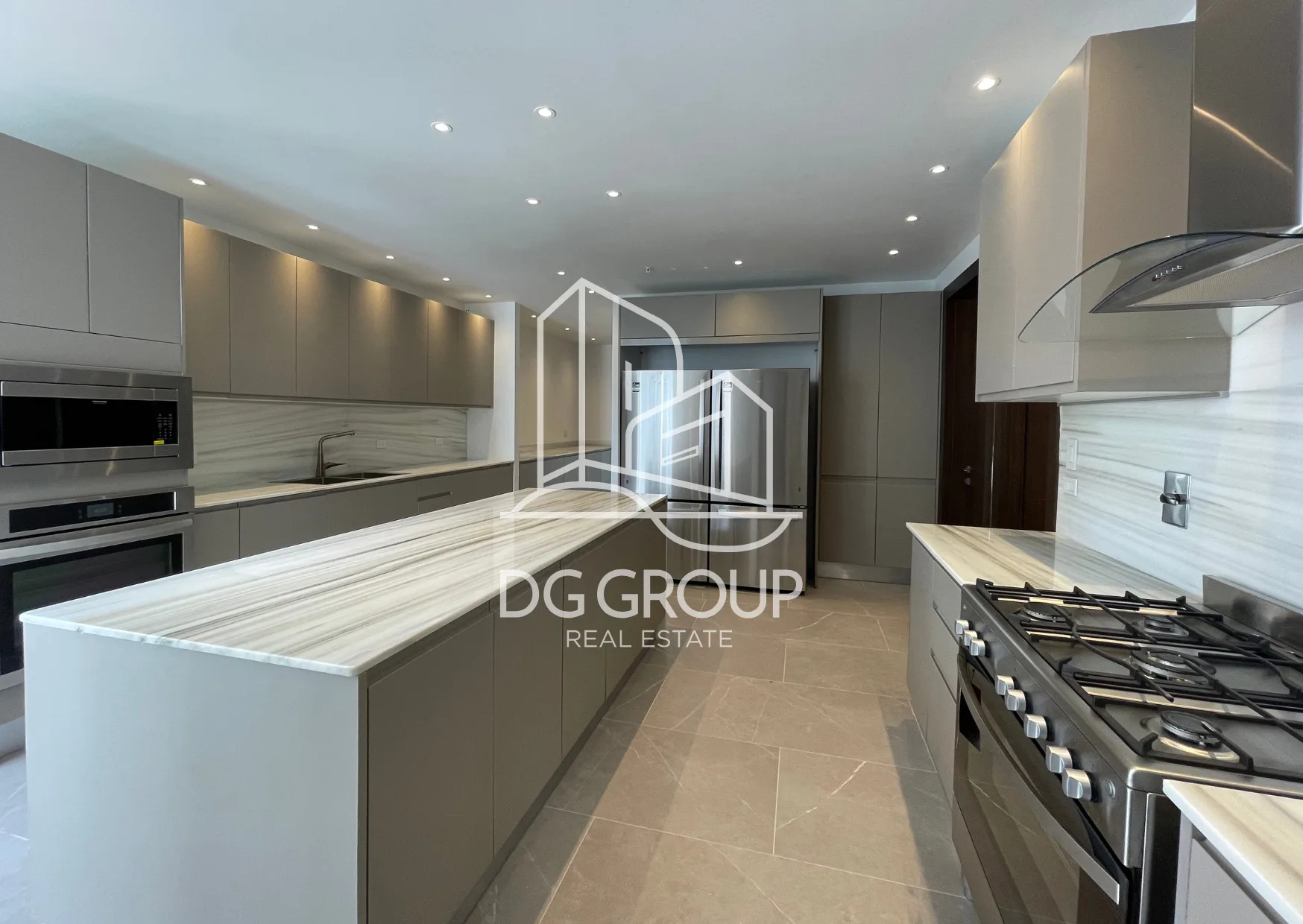 Alquiler de apartamento en Punta Paitilla The Towers en Ciudad de Panamá – 395 m², 4 recámaras – foto 8 de 8