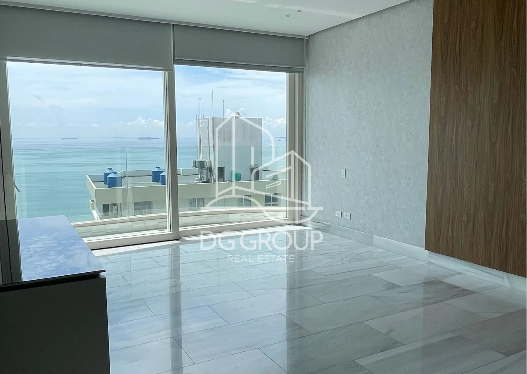 Apartment for Rent in Punta Paitilla, The Towers in Ciudad de Panamá – 329 m², 3 bedrooms – photo 1 of 8