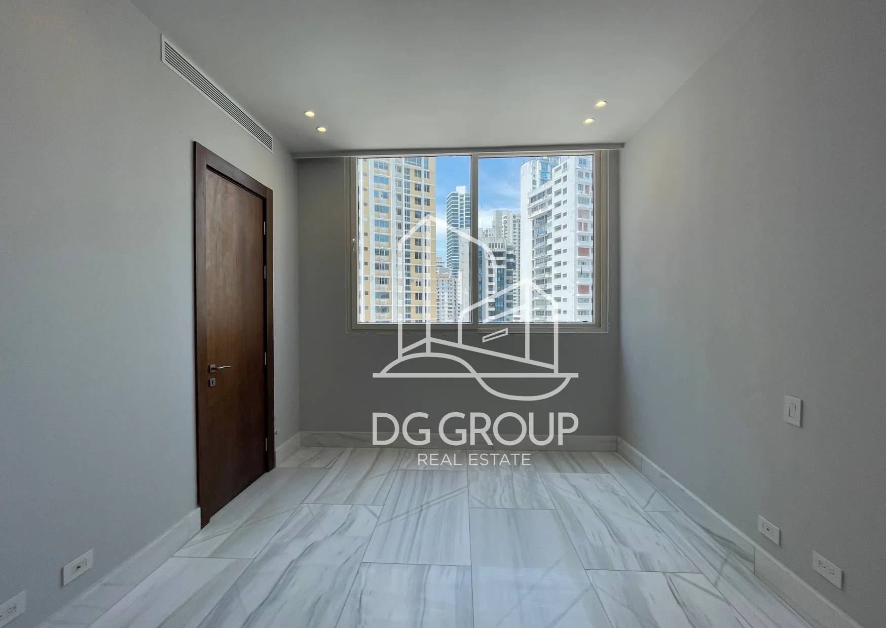 Alquiler de apartamento en Punta Paitilla The Towers en Juan Díaz – 395 m², 4 recámaras – foto 5 de 8