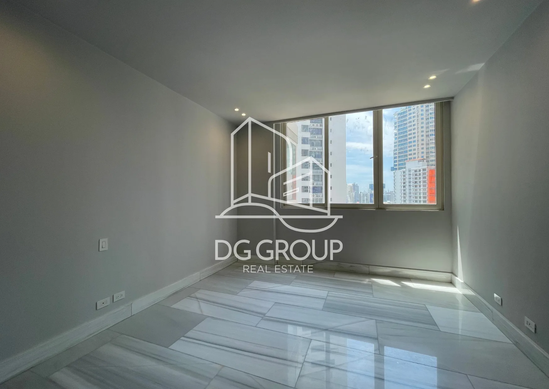Alquiler de apartamento en Punta Paitilla The Towers en Juan Díaz – 395 m², 4 recámaras – foto 6 de 8
