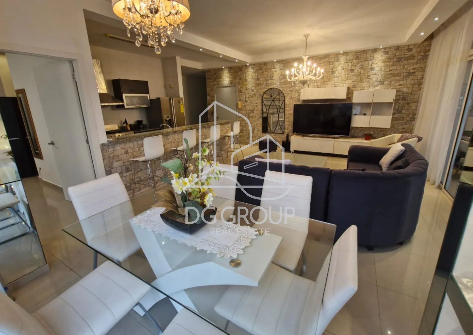 Alquiler de apartamento en San Francisco Ph Quadrat en Ciudad de Panamá – 137 m², 2 recámaras – foto 2 de 8
