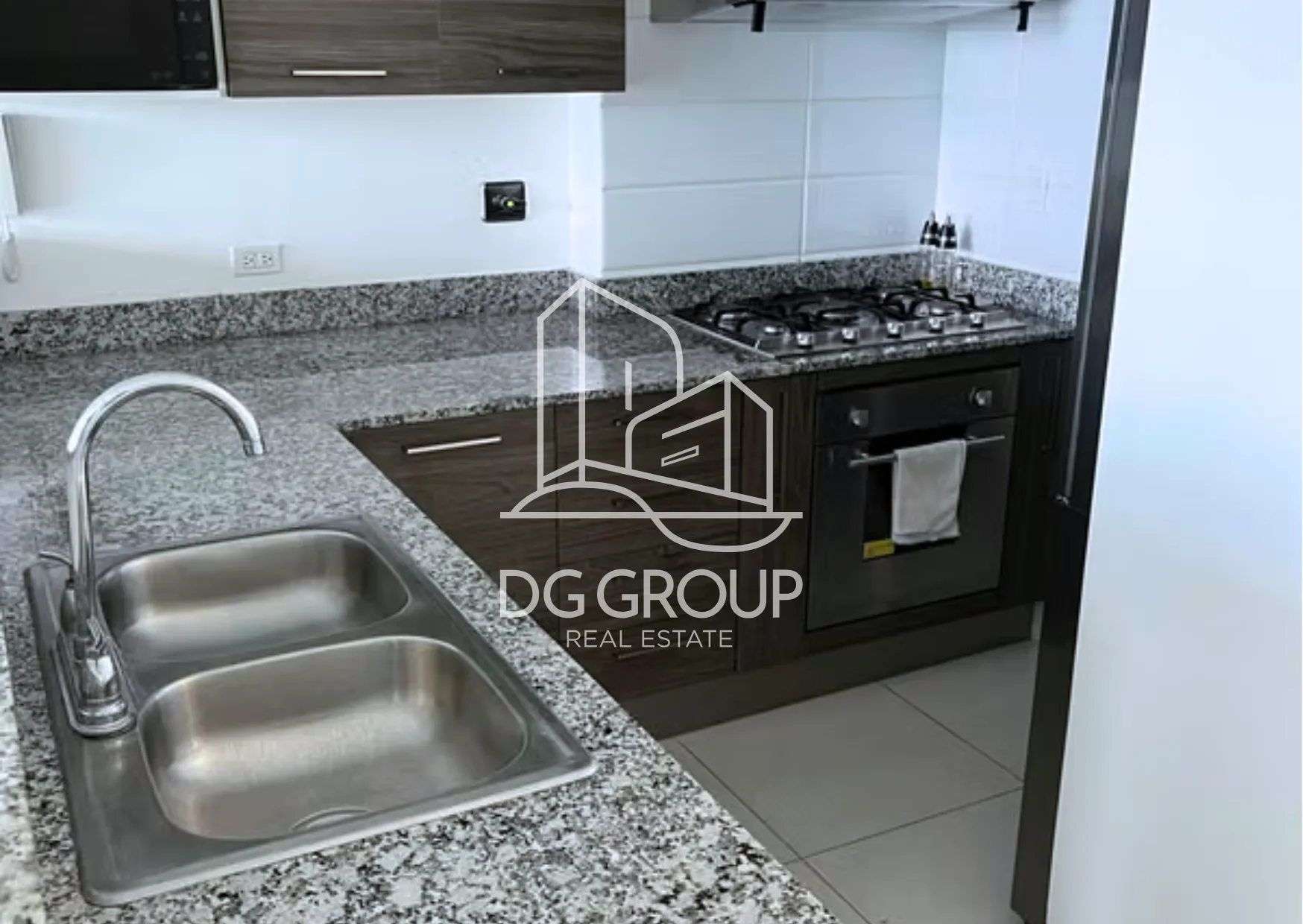 Alquiler de Apartamento PH Midpark en Ciudad de Panamá – 78 m², 2 recámaras – foto 2 de 7