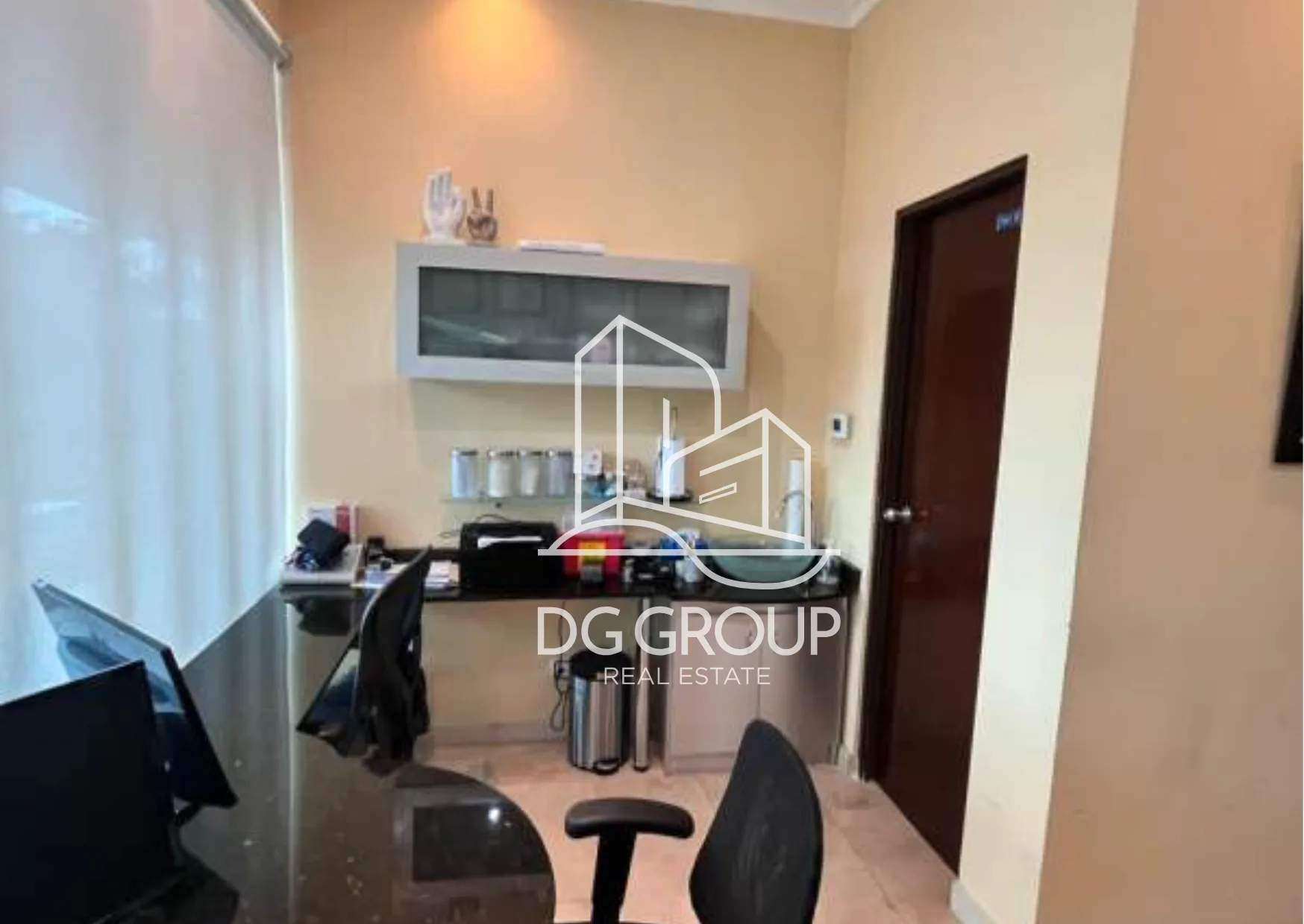 Medical Office for Rent in Punta Pacífica in Ciudad de Panamá – 36 m² – photo 1 of 8