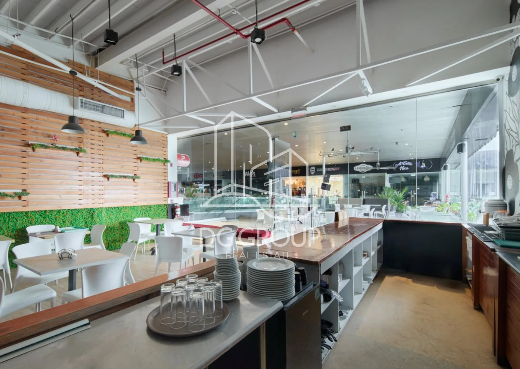 Alquiler de local comercial en Avenida Balboa en Ciudad de Panamá – 147 m² – foto 8 de 8