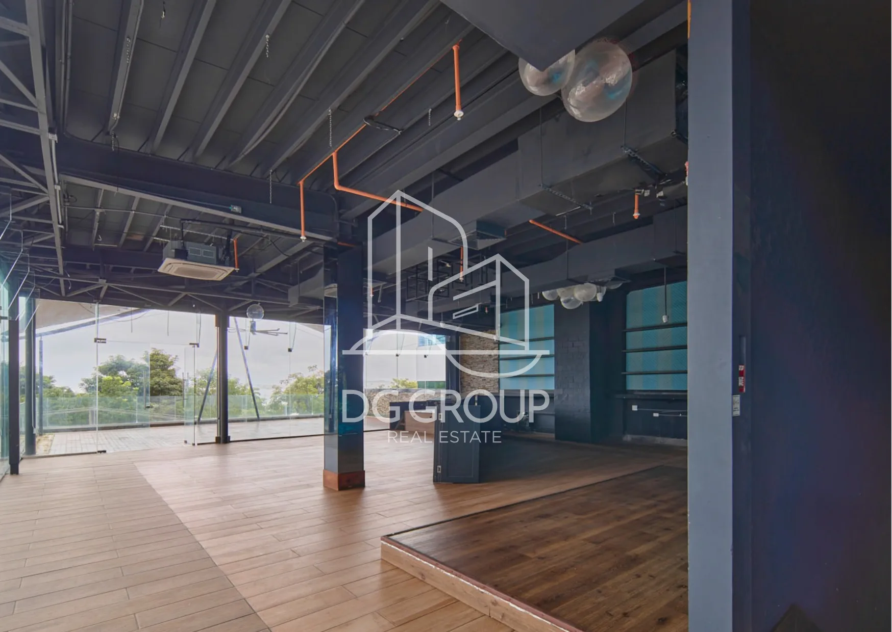 Alquiler de local comercial en Avenida Balboa en Ciudad de Panamá – 339 m² – foto 3 de 8