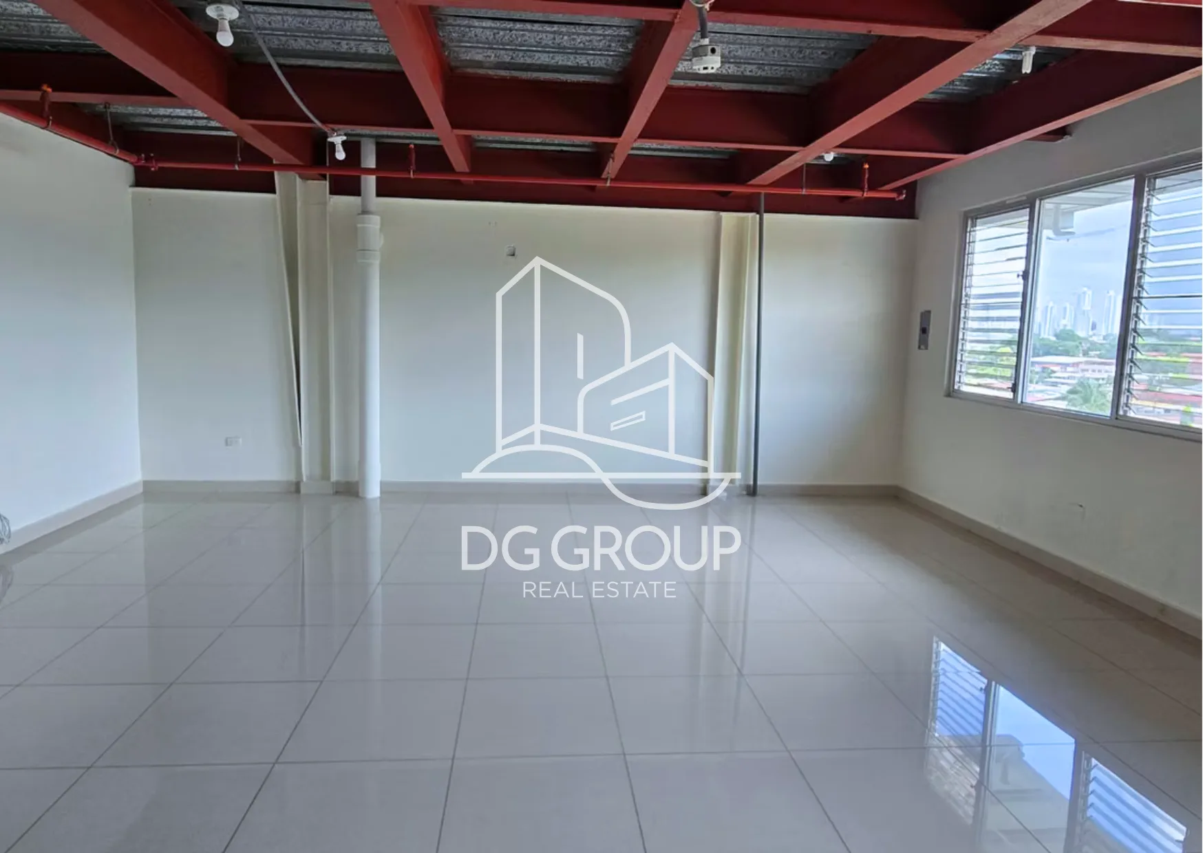 Commercial Space for Rent at Plaza 100 in Ciudad de Panamá – 105 m² – photo 2 of 8