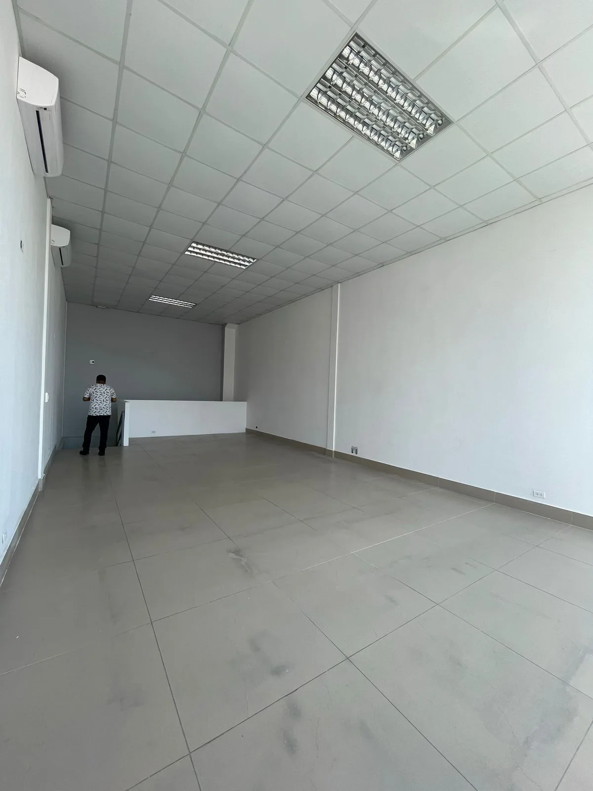 Alquiler de local comercial en San Francisco Plaza 68 Strip en Ciudad de Panamá – 112 m² – foto 7 de 8