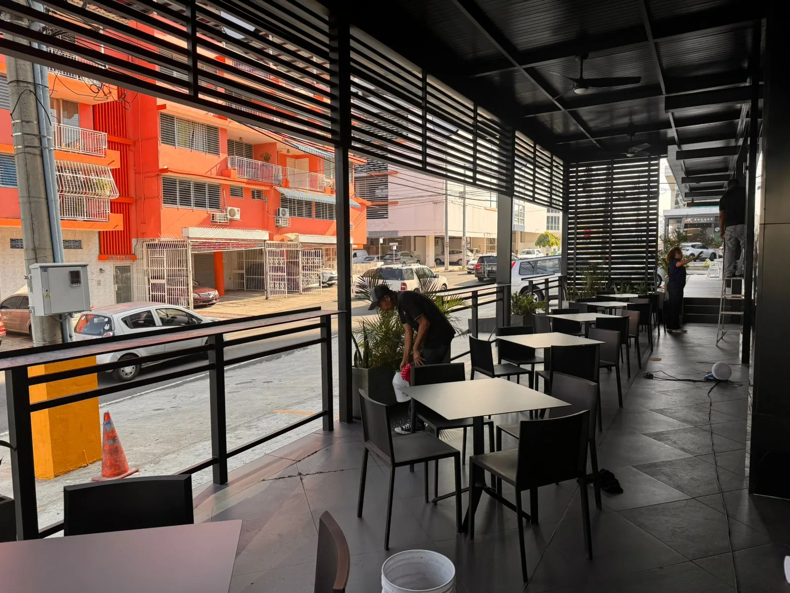 Alquiler de local comercial en San Francisco Plaza 68 Strip en Ciudad de Panamá – 112 m² – foto 8 de 8