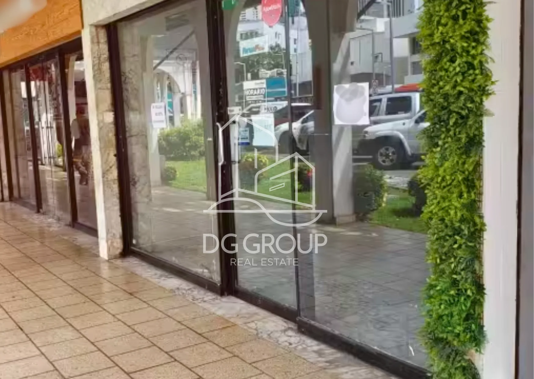 Commercial Space for Rent in Bella Vista, El Cangrejo in Ciudad de Panamá – 80 m² – photo 1 of 8
