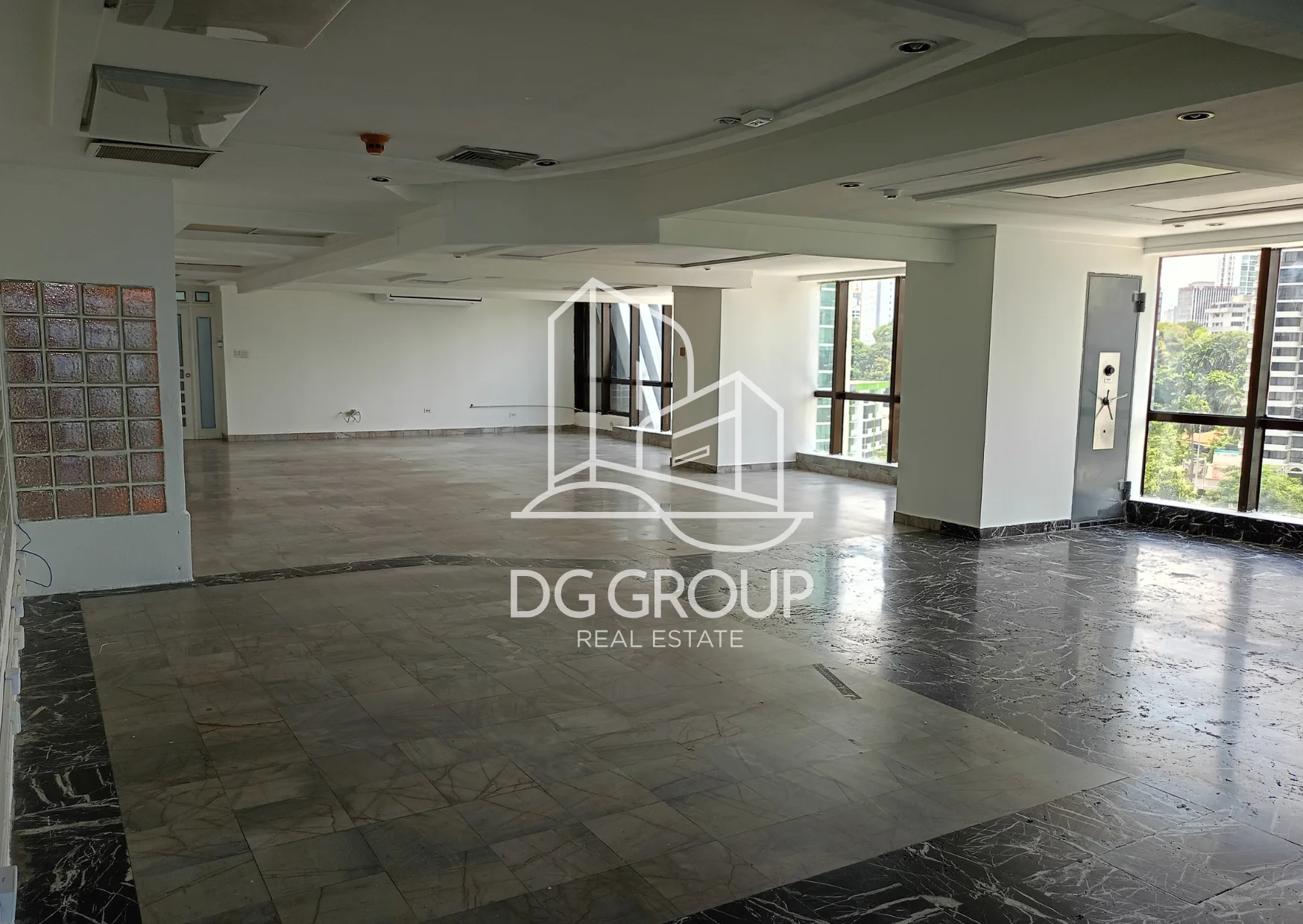 Alquiler de oficina en Avenida Balboa Torre BAC en Ciudad de Panamá – 250 m² – foto 8 de 8
