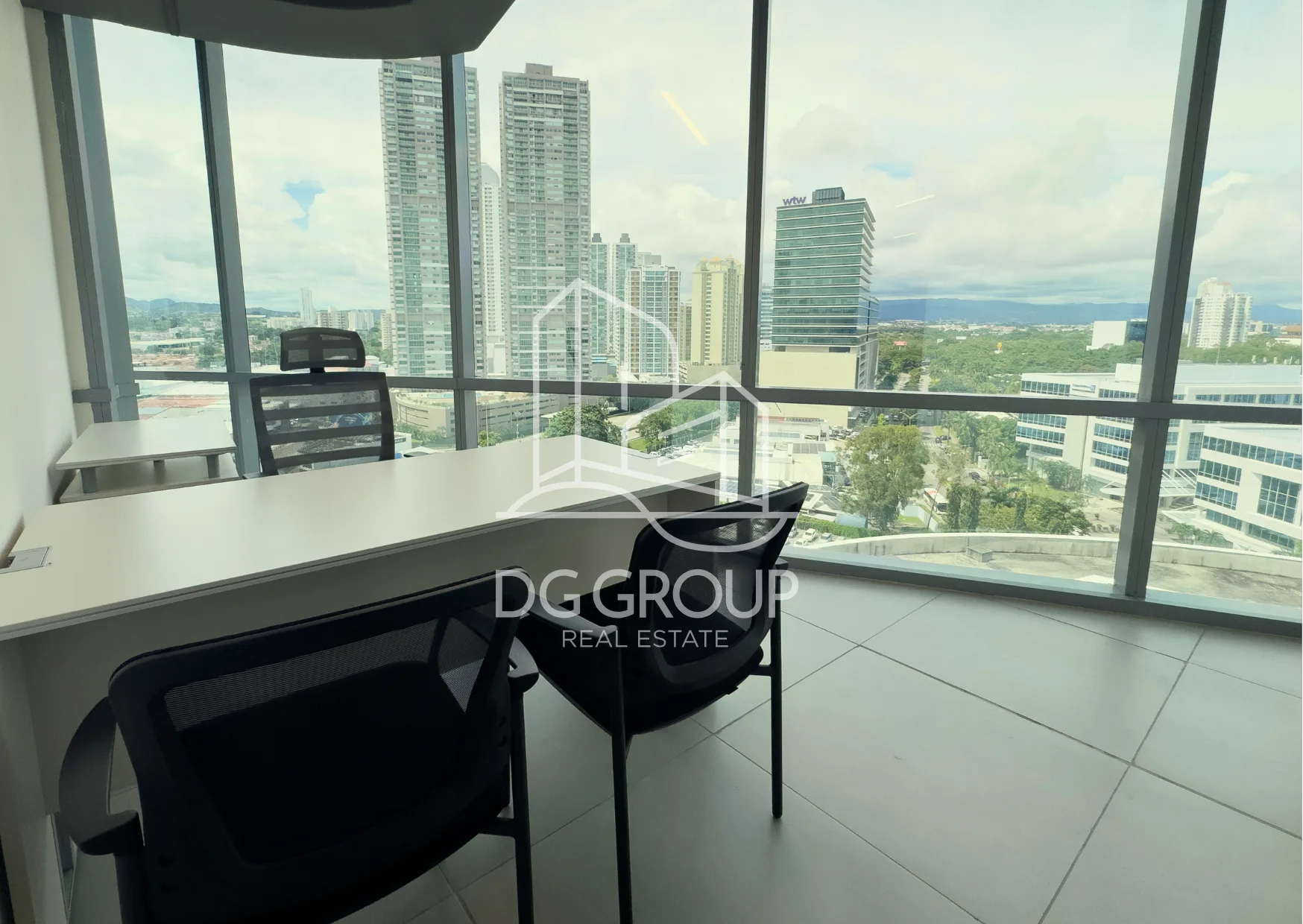Office for Rent at Costa del Este Financial Park in Ciudad de Panamá – 108 m² – photo 3 of 8
