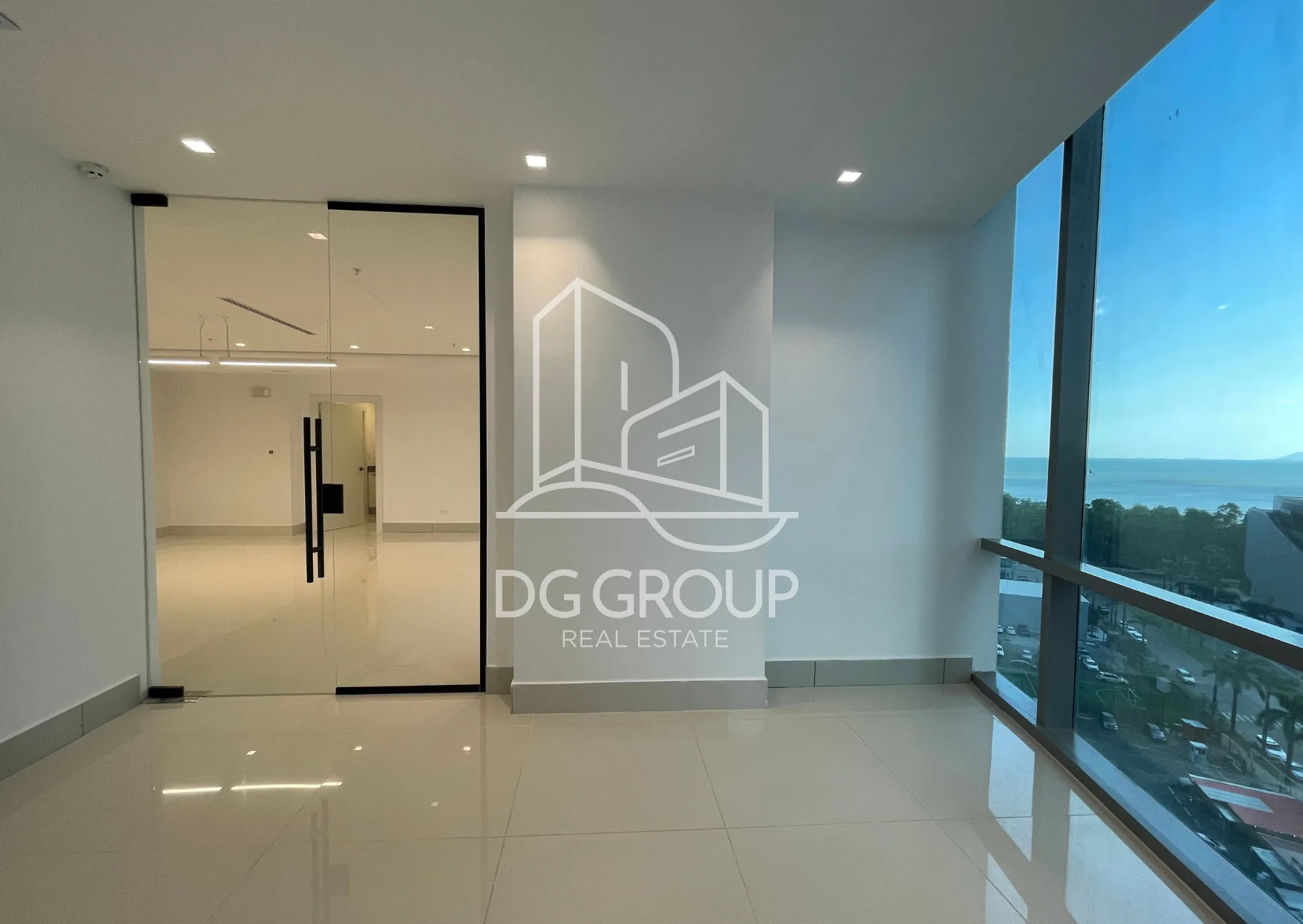 Alquiler de oficina en Costa del Este Financial Park en Ciudad de Panamá – 140 m² – foto 3 de 8