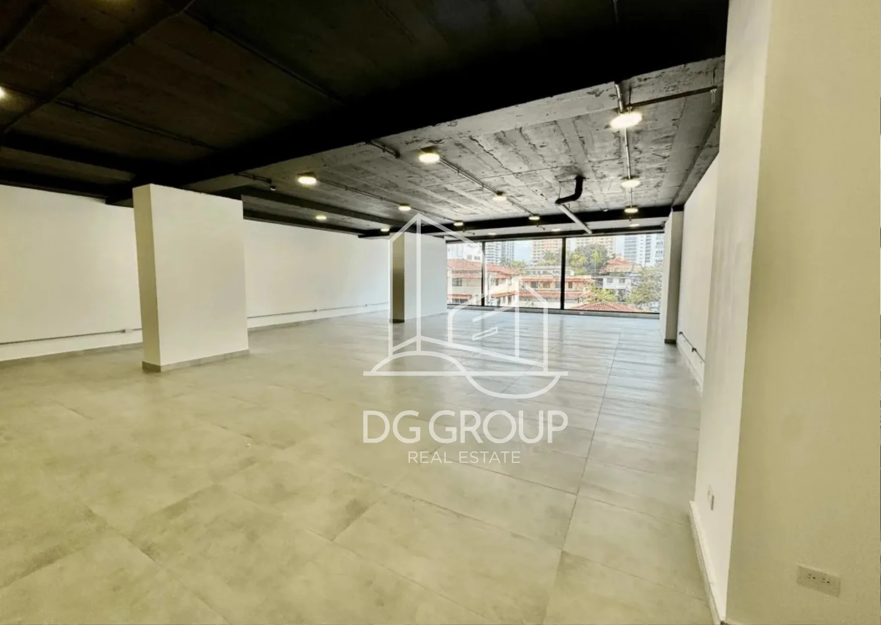 Alquiler de Oficina en Obarrio en Ciudad de Panamá – 246 m² – foto 5 de 8