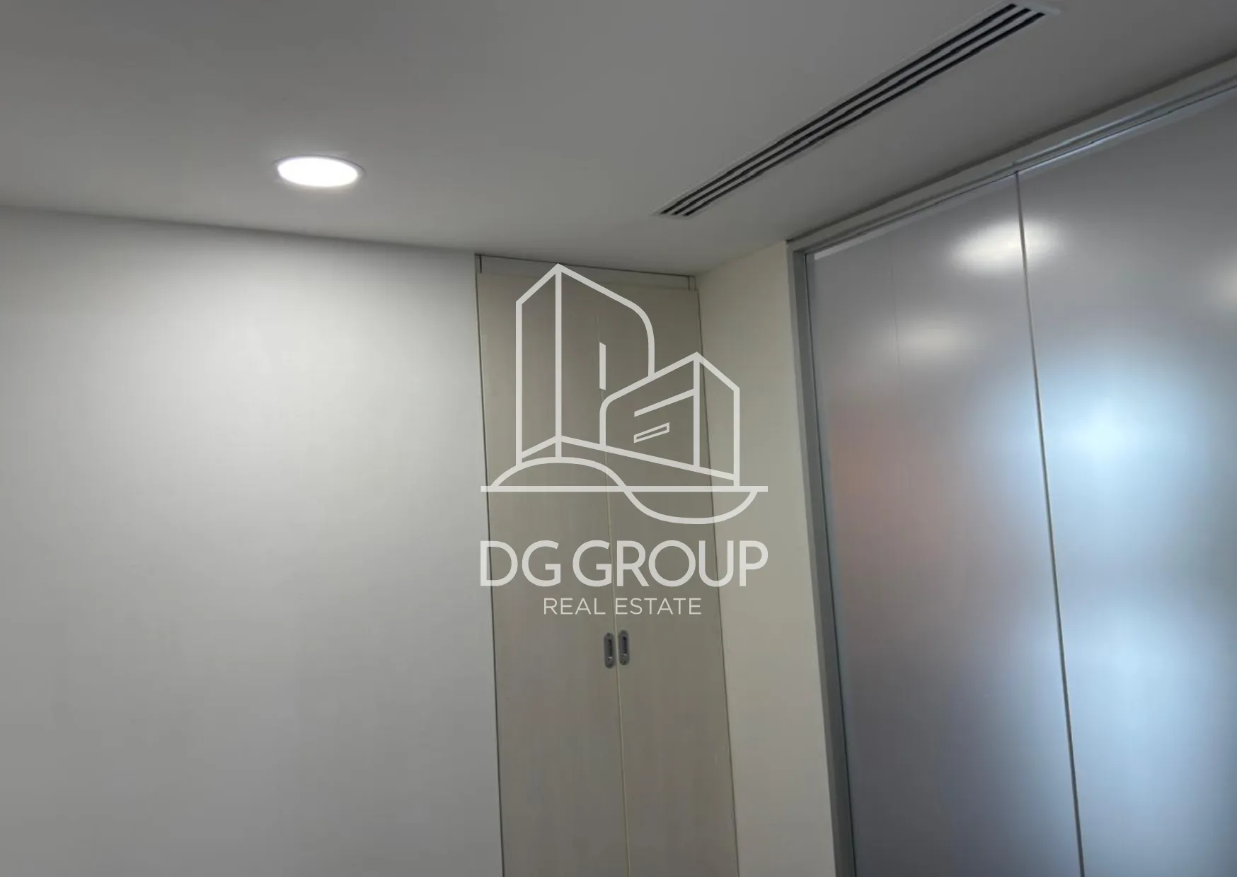 Alquiler de oficina en Punta Pacífica Oceanía Business en Ciudad de Panamá – 112 m² – foto 7 de 8
