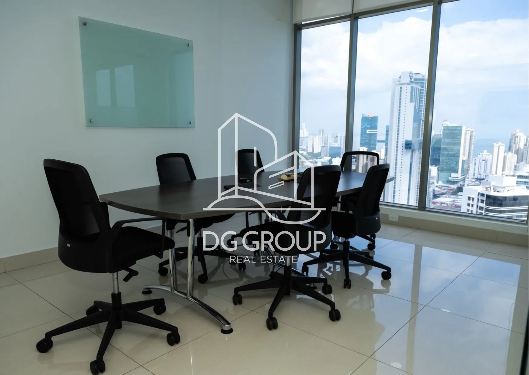 Alquiler de Oficina en Torre Bicsa en Ciudad de Panamá – 225 m² – foto 4 de 8