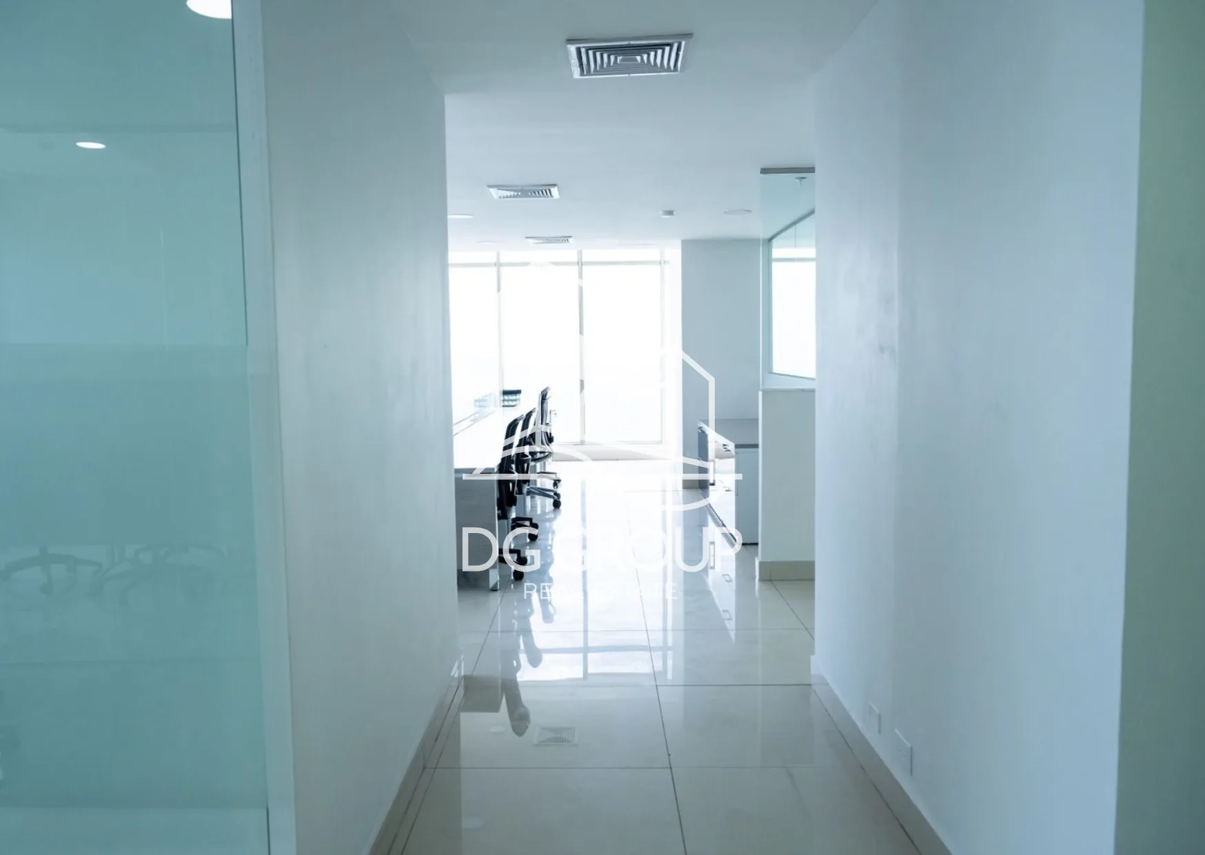 Alquiler de Oficina en Torre Bicsa en Ciudad de Panamá – 225 m² – foto 8 de 8