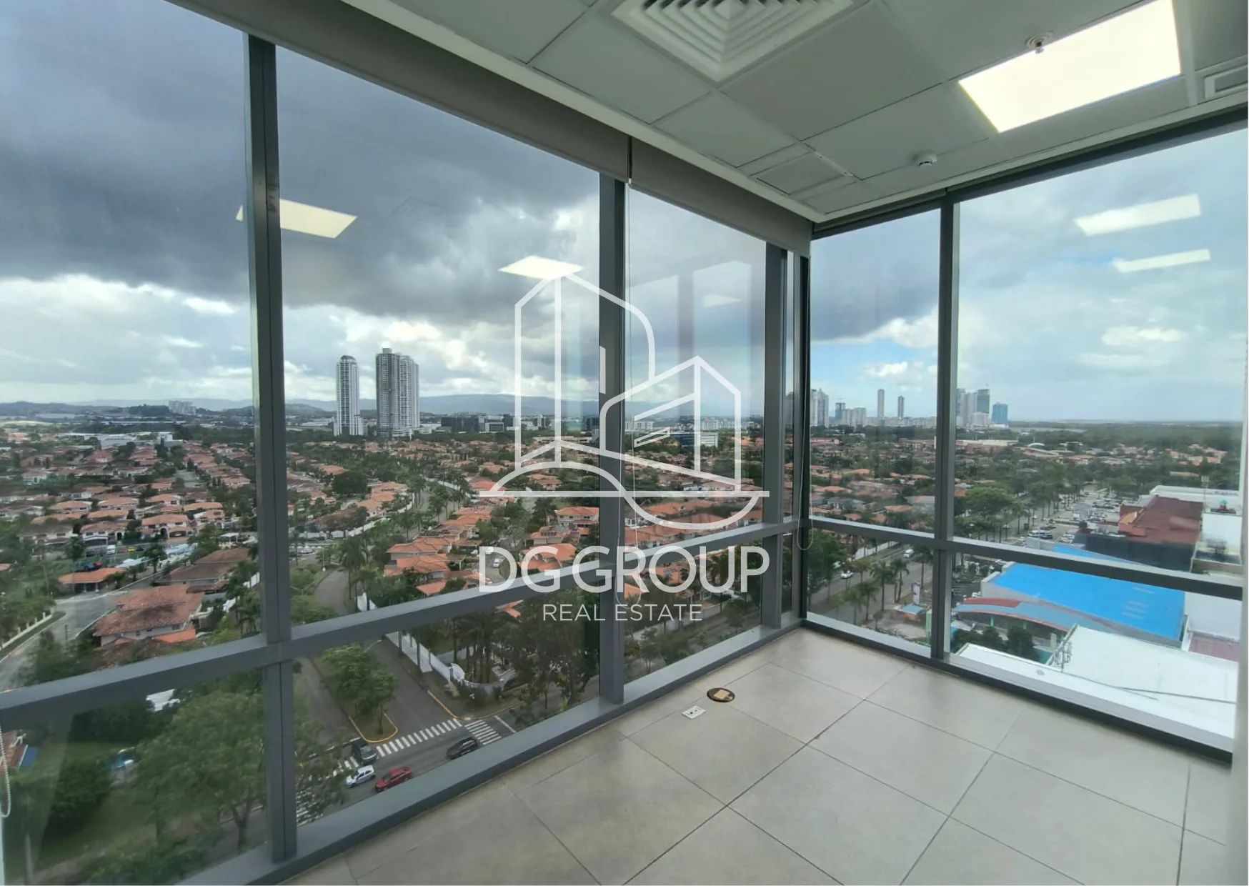 Office for Rent at Torre Times Square in Ciudad de Panamá – 50 m² – photo 2 of 8