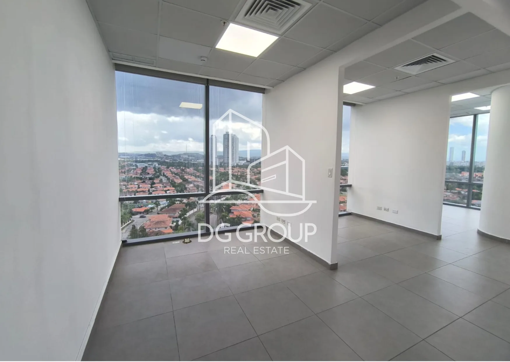 Office for Rent at Torre Times Square in Ciudad de Panamá – 50 m² – photo 6 of 8