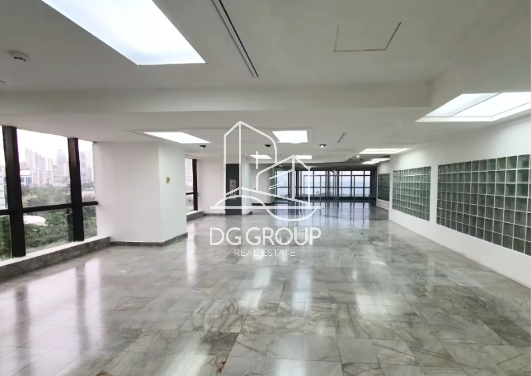 Alquiler de oficinas en torre BAC en Ciudad de Panamá – 250 m² – foto 1 de 8