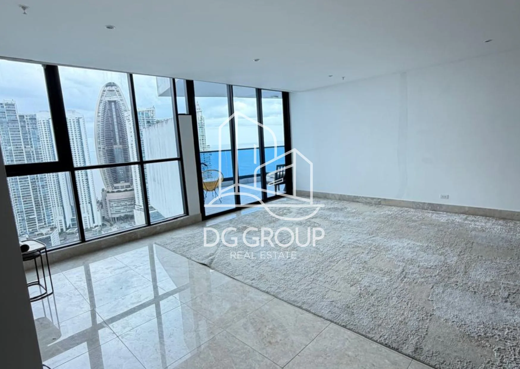 Alquiler de Penthouse en Punta Paitilla PH Ocean Front en Ciudad de Panamá – 320 m², 3 recámaras – foto 2 de 8