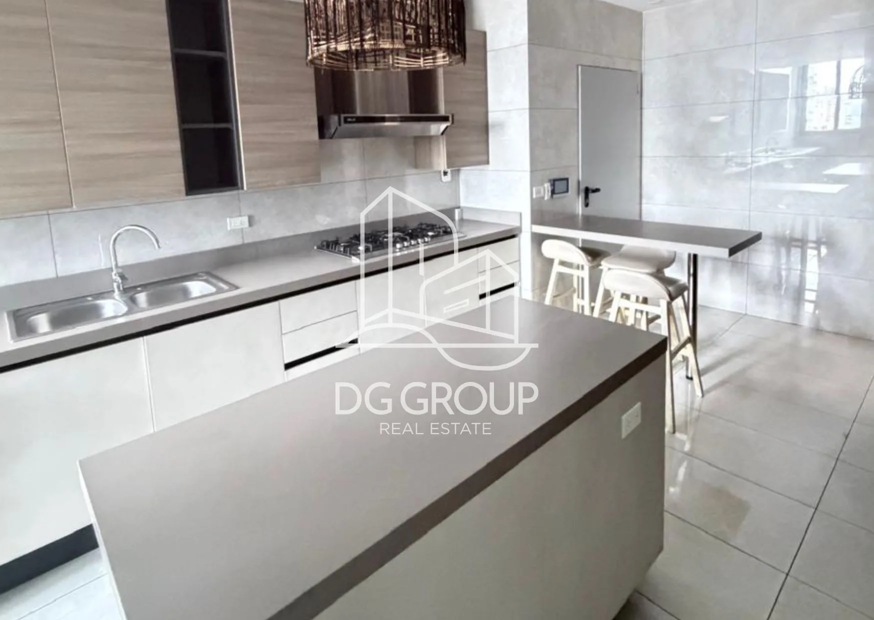 Alquiler de Penthouse en Punta Paitilla PH Ocean Front en Ciudad de Panamá – 320 m², 3 recámaras – foto 8 de 8