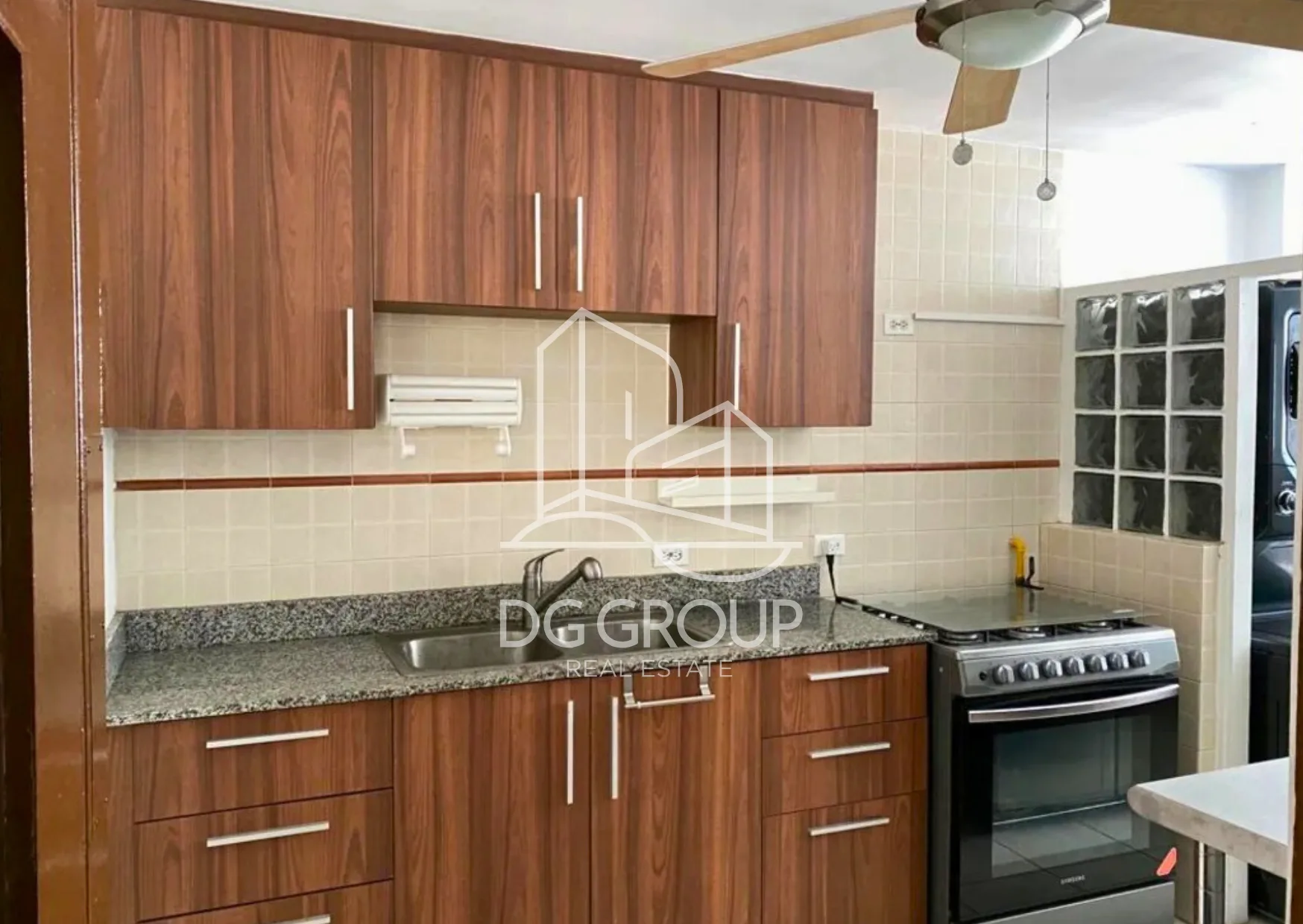 Alquiler y venta de apartamento en San Francisco PH Torres Mar del Sur en Ciudad de Panamá – 100 m², 2 recámaras – foto 3 de 8