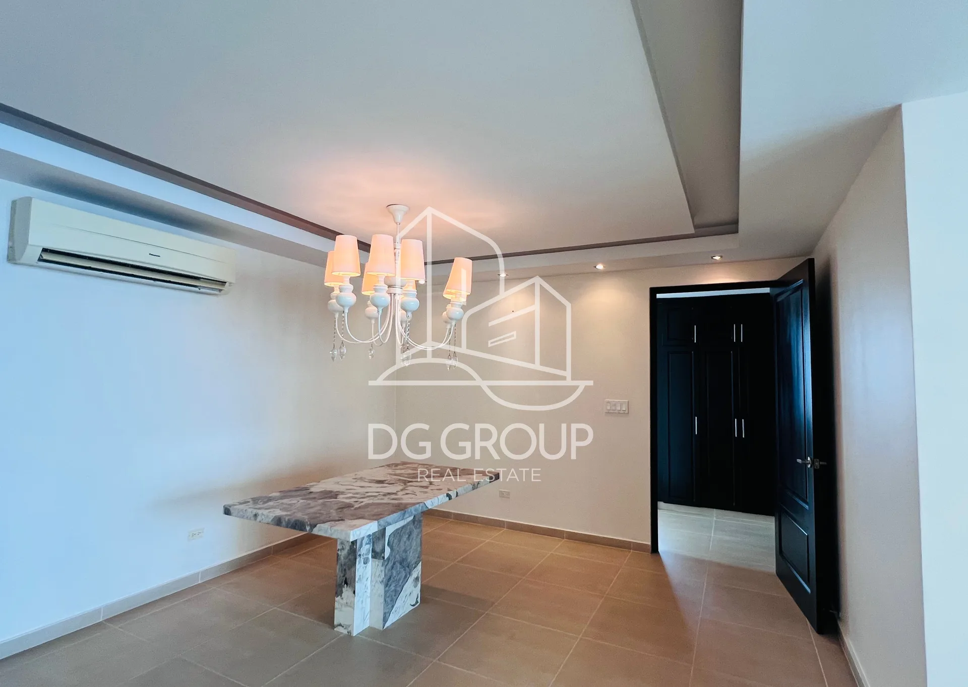 Apartamento en venta en Punta Pacífica en Ciudad de Panamá – 230 m², 3 recámaras – foto 4 de 8