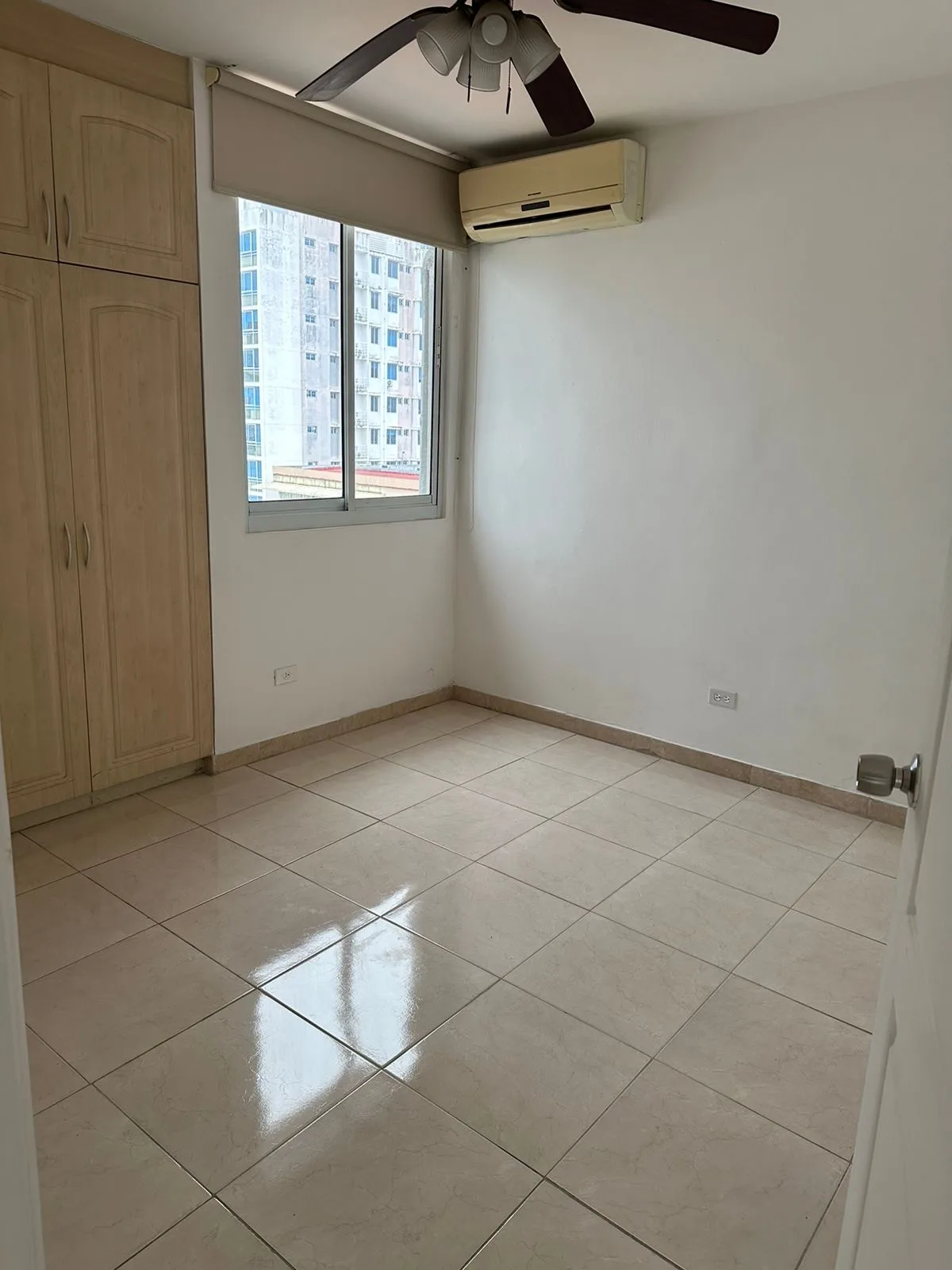 El Cangrejo OPPORTUNITY 2-bedroom apartment at 190K in Bella Vista – 95 m², 2 bedrooms – photo 6 of 8