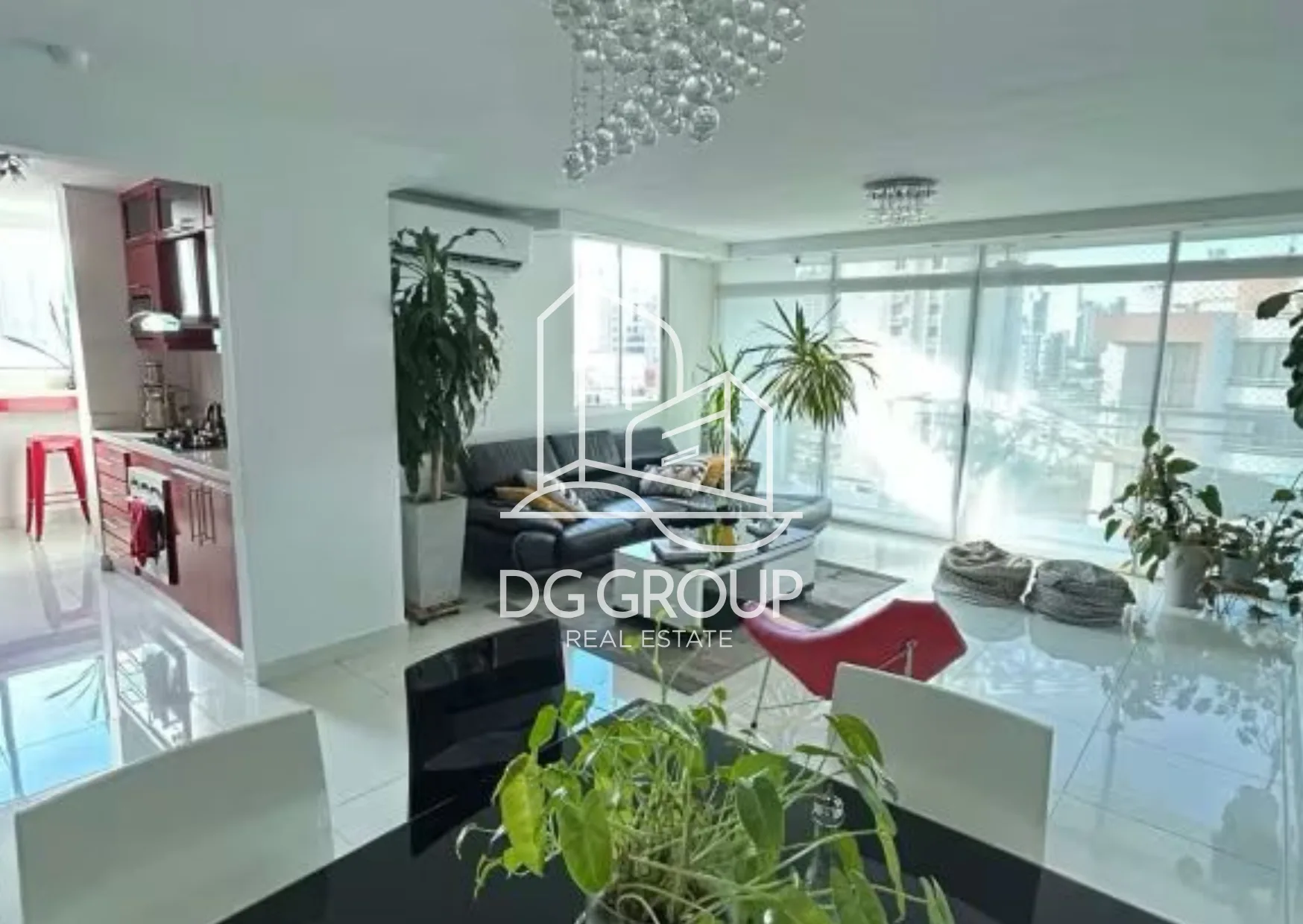 APARTMENT FOR SALE IN EL CARMEN in Ciudad de Panamá – 3 bedrooms – photo 1 of 8