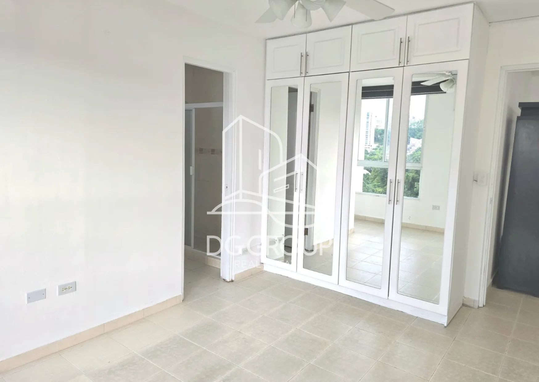 VENTA APARTAMENTO EN VIA ARGENTINA  en Ciudad de Panamá – 123 m², 3 recámaras – foto 5 de 8