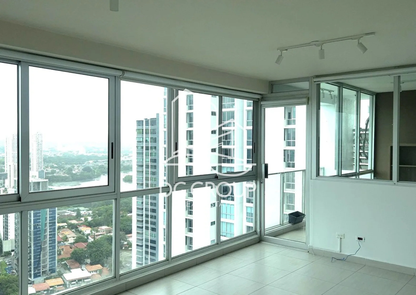 VENTA APARTAMENTO PH LE MARE  en Ciudad de Panamá – 109 m², 1 recámaras – foto 6 de 8