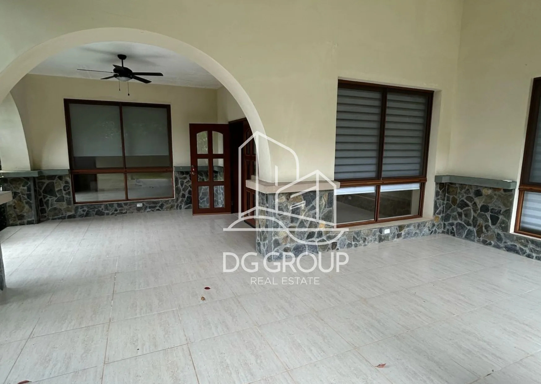 Venta Casa Clayton Ph Residencial Sendero de Camino de Cruces en Albrook – 1000 m², 4 recámaras – foto 6 de 6