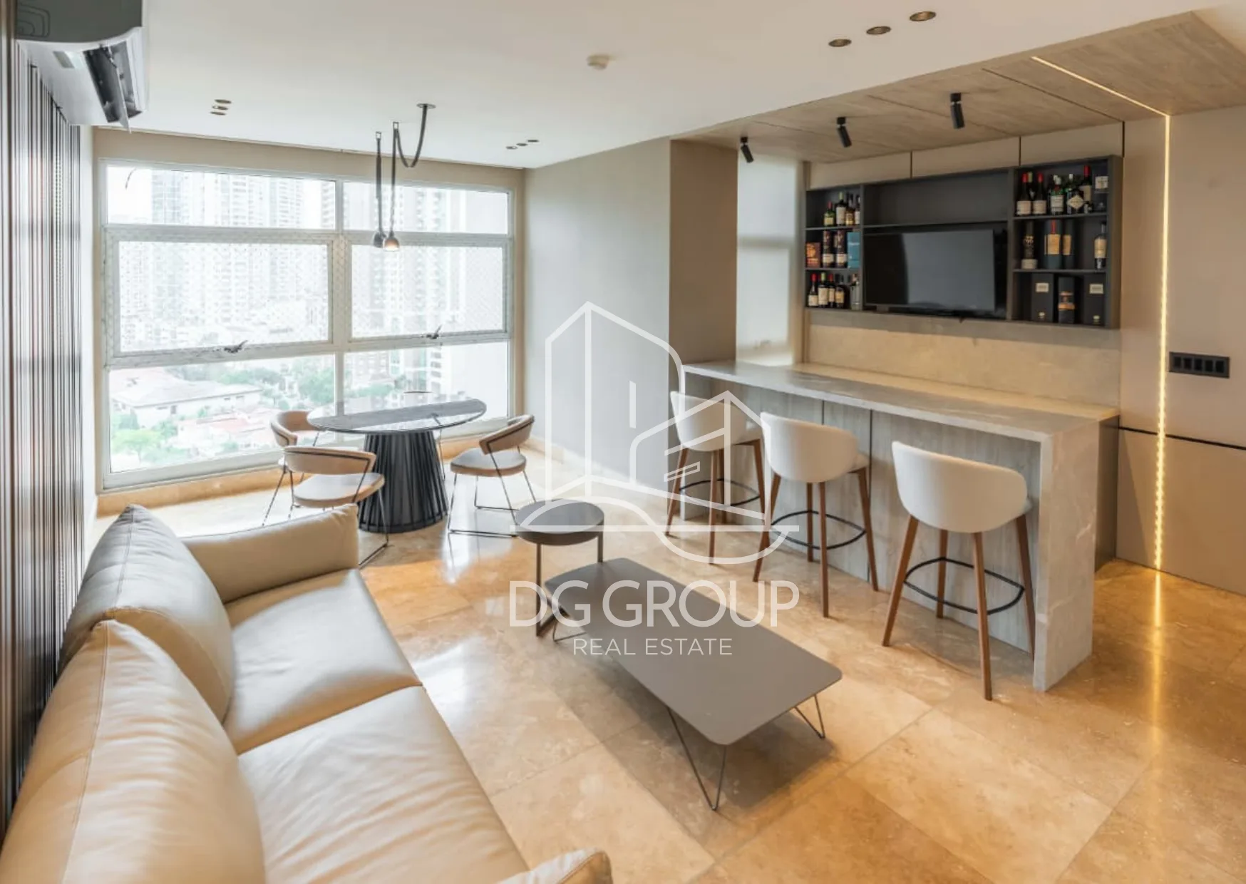 Venta de Apartamento amoblado en Punta Pacífica PH Q Tower en Ciudad de Panamá – 308 m², 4 recámaras – foto 3 de 8