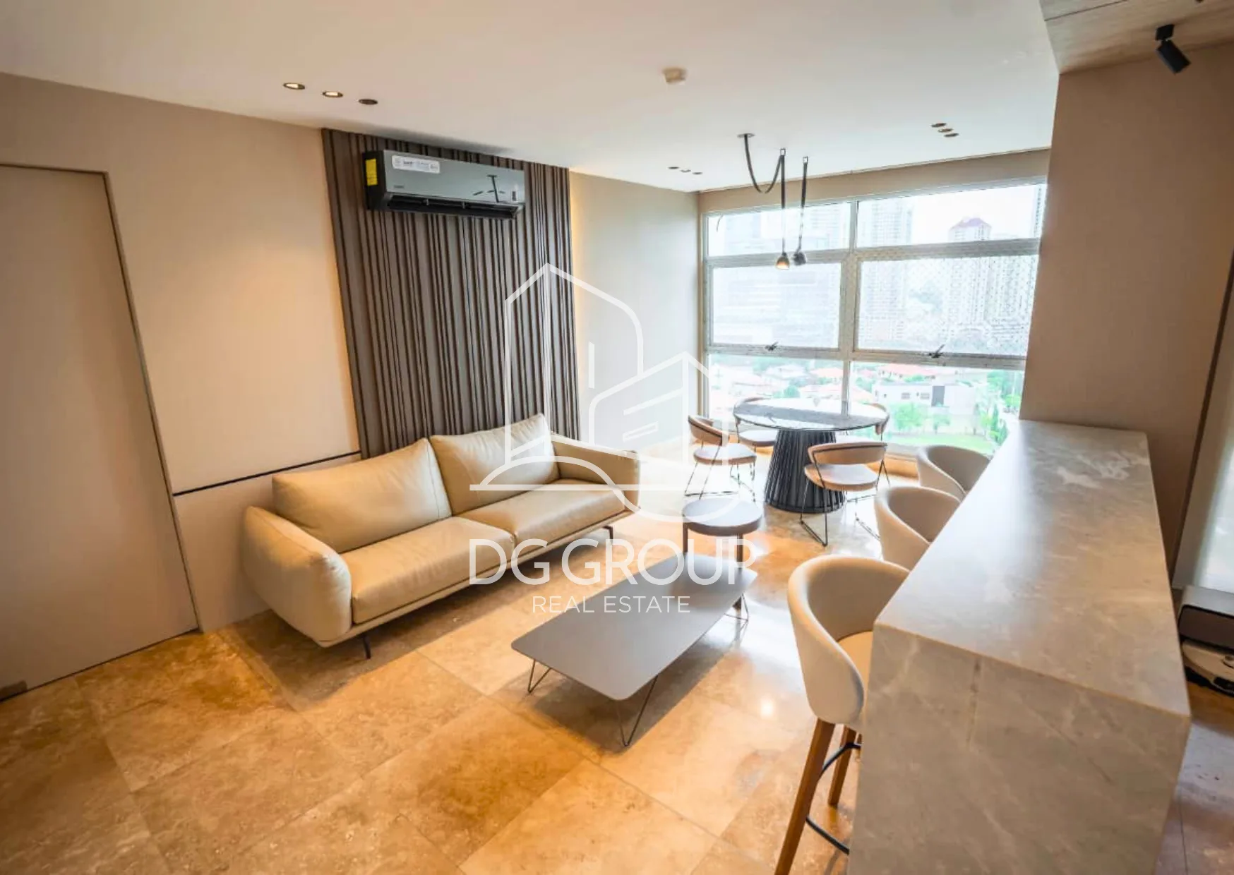 Venta de Apartamento amoblado en Punta Pacífica PH Q Tower en Ciudad de Panamá – 308 m², 4 recámaras – foto 4 de 8