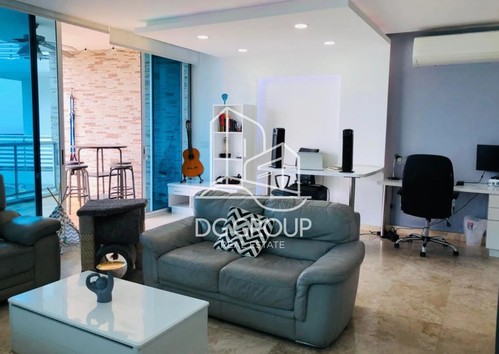 Venta de apartamento en Avenida Balboa PH Sky Residences en Ciudad de Panamá – 178 m², 2 recámaras – foto 5 de 8