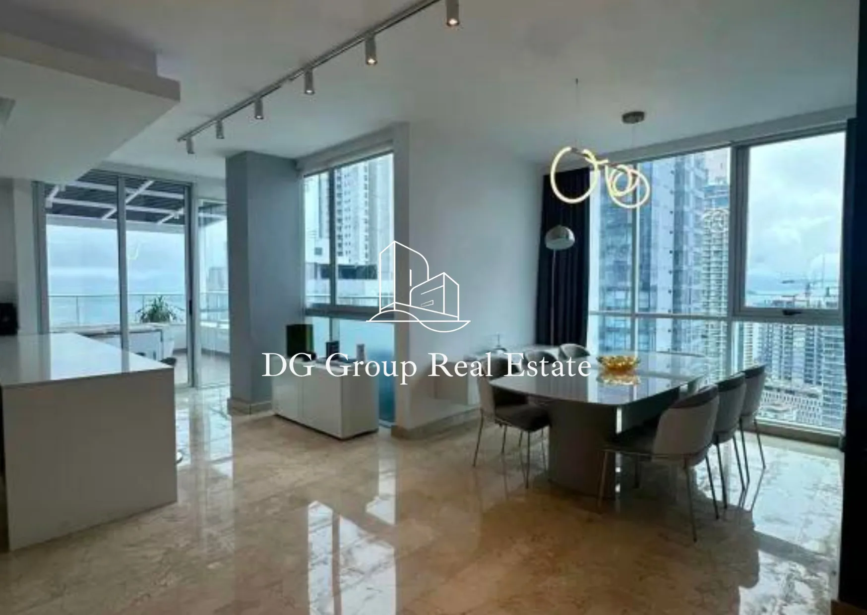 Venta de apartamento en Bella Vista PH Dynasty en Ciudad de Panamá – 317 m², 3 recámaras – foto 1 de 8
