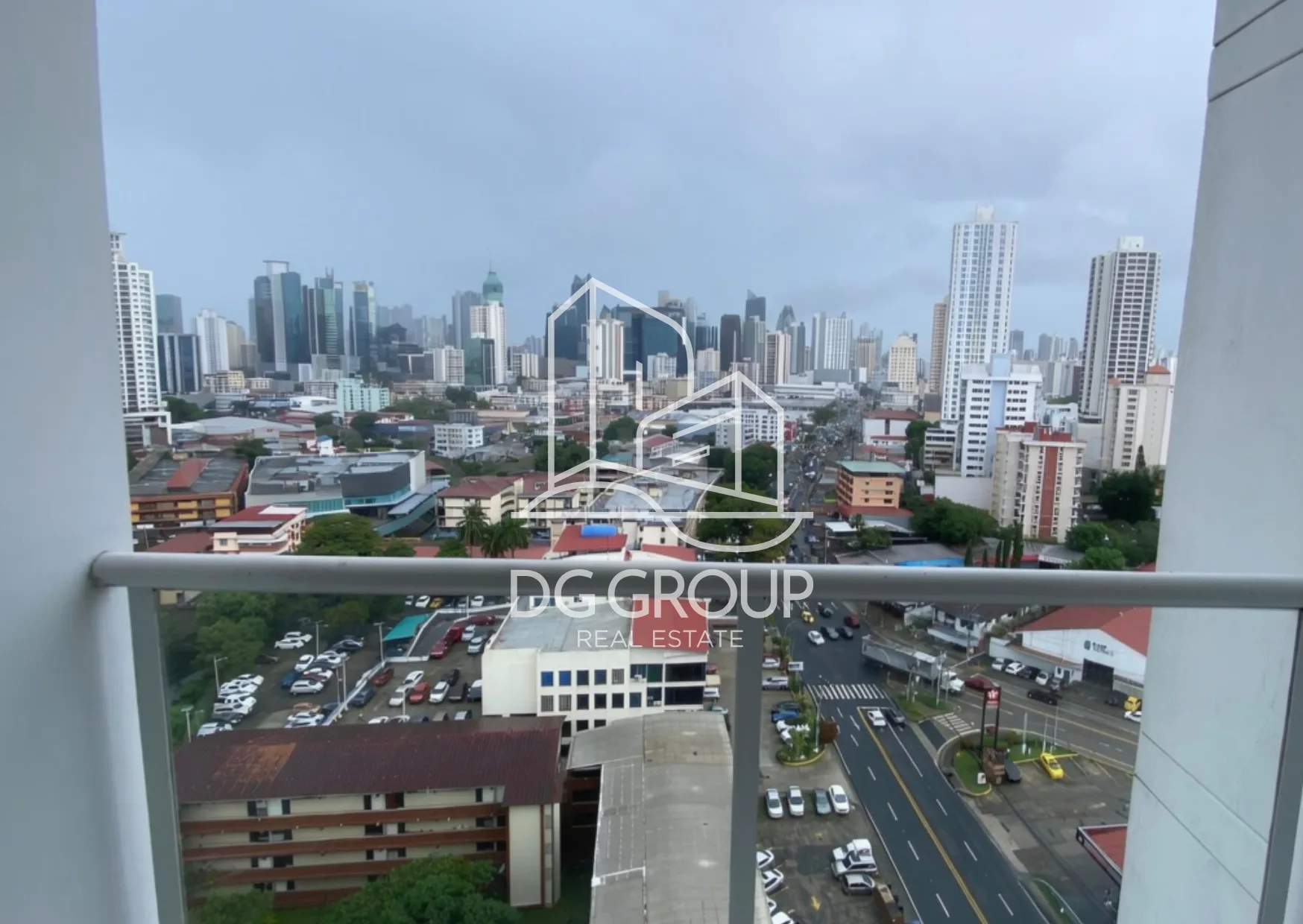 Venta de apartamento en Carrasquilla PH METROPOLITAN PARK  en Ciudad de Panamá – 78 m², 2 recámaras – foto 2 de 8