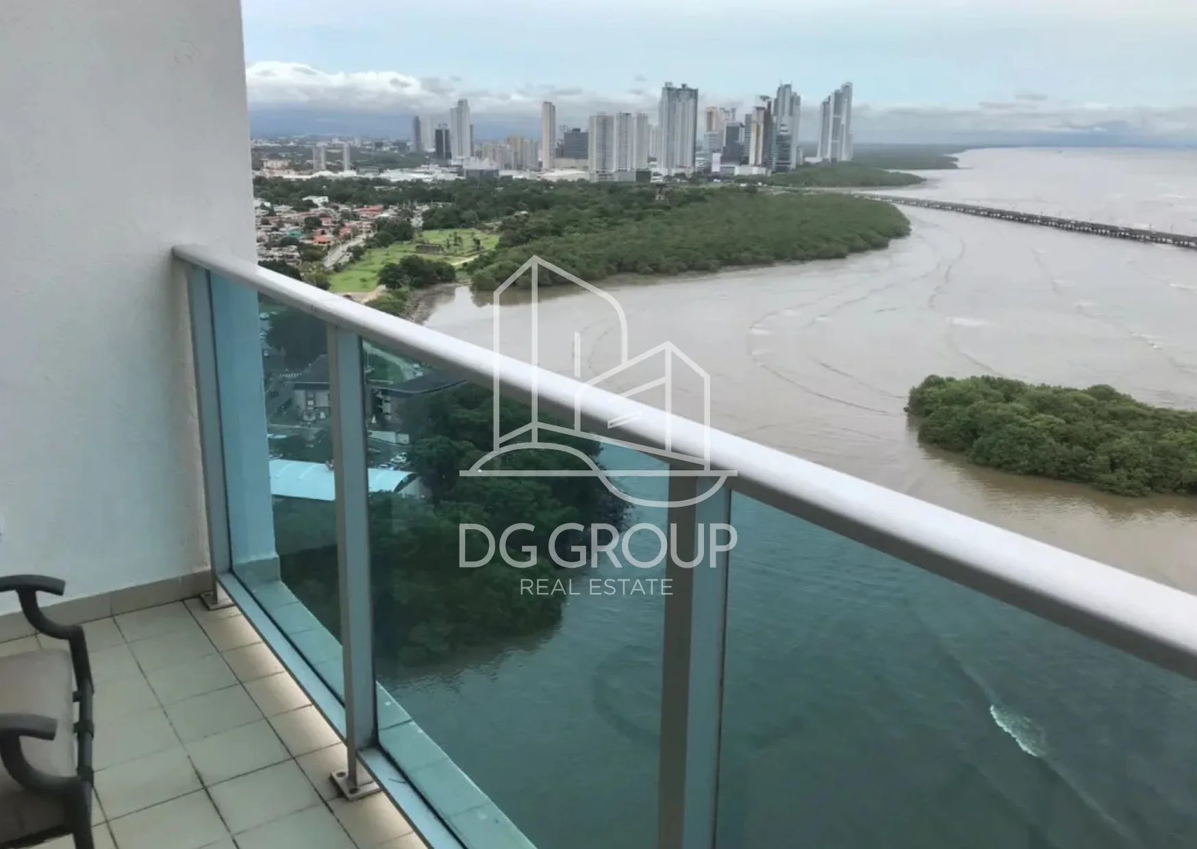 Venta de apartamento en Coco del Mar  en Ciudad de Panamá – 95 m², 1 recámaras – foto 2 de 8