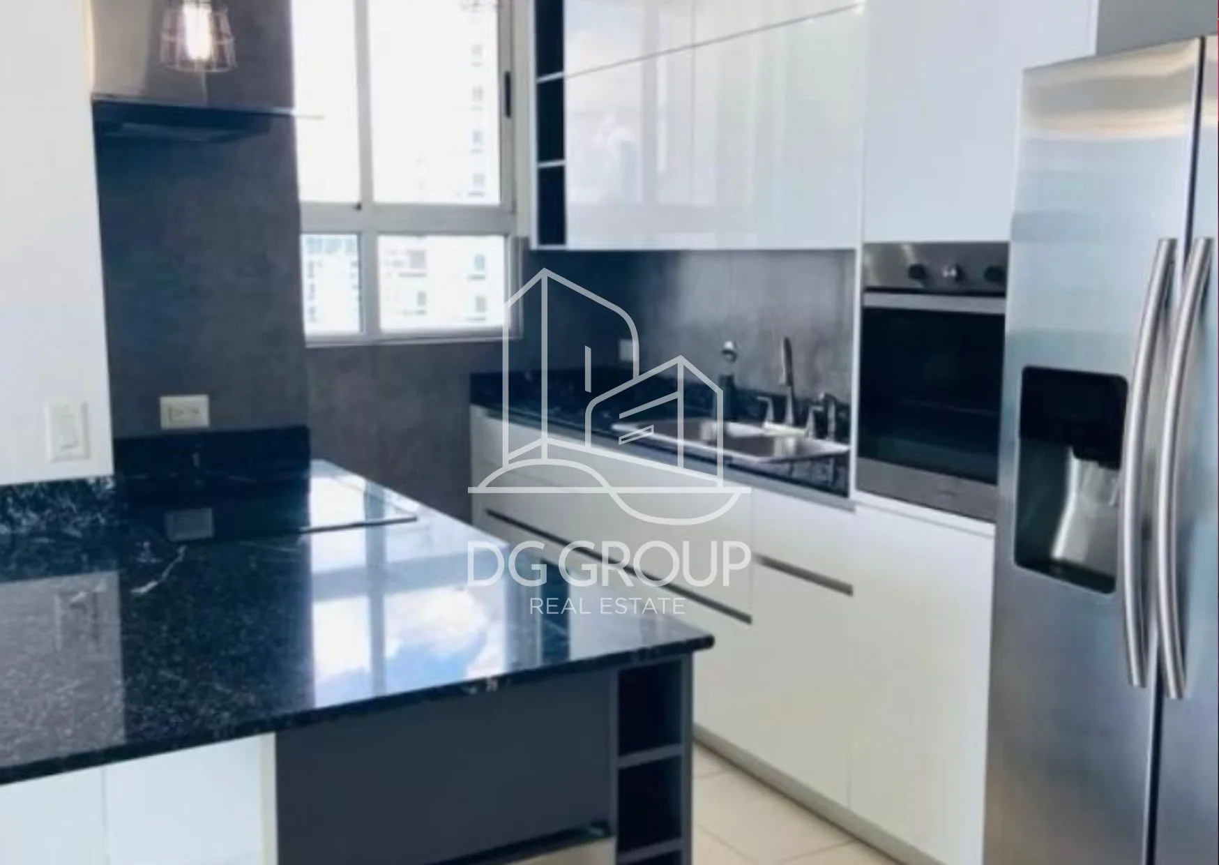 Venta de apartamento en Coco del Mar en Coco del Mar – 140 m², 3 recámaras – foto 4 de 8