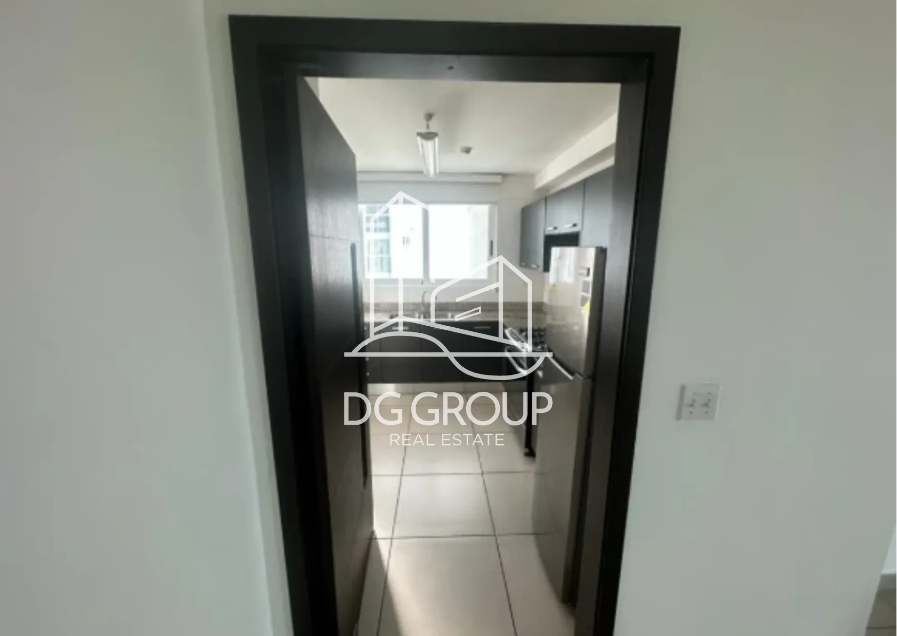 Venta de apartamento en Condado del Rey Kings Park en Ciudad de Panamá – 131 m², 4 recámaras – foto 4 de 8